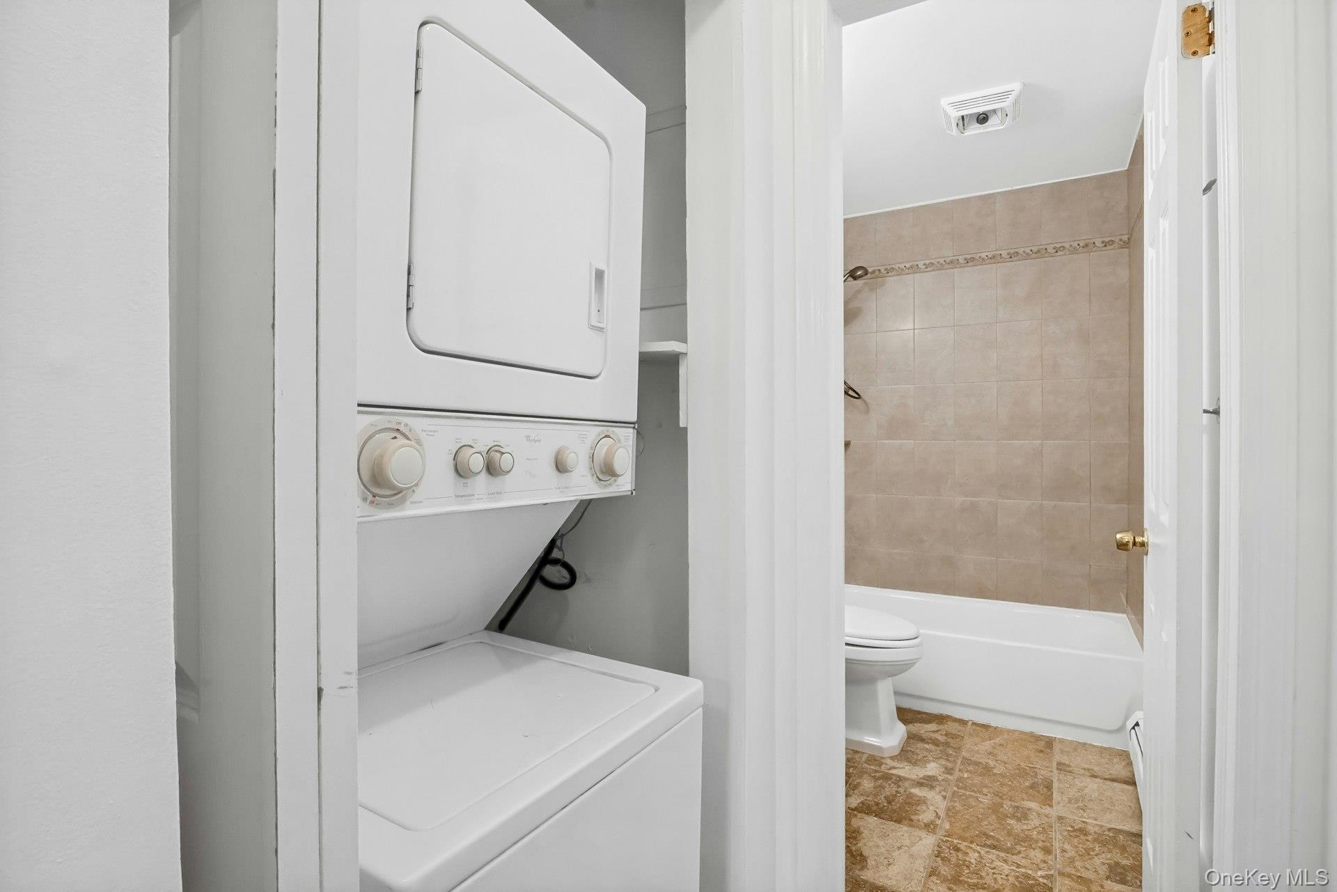 7-10 Briarcliff Drive 10 Property Photo 15