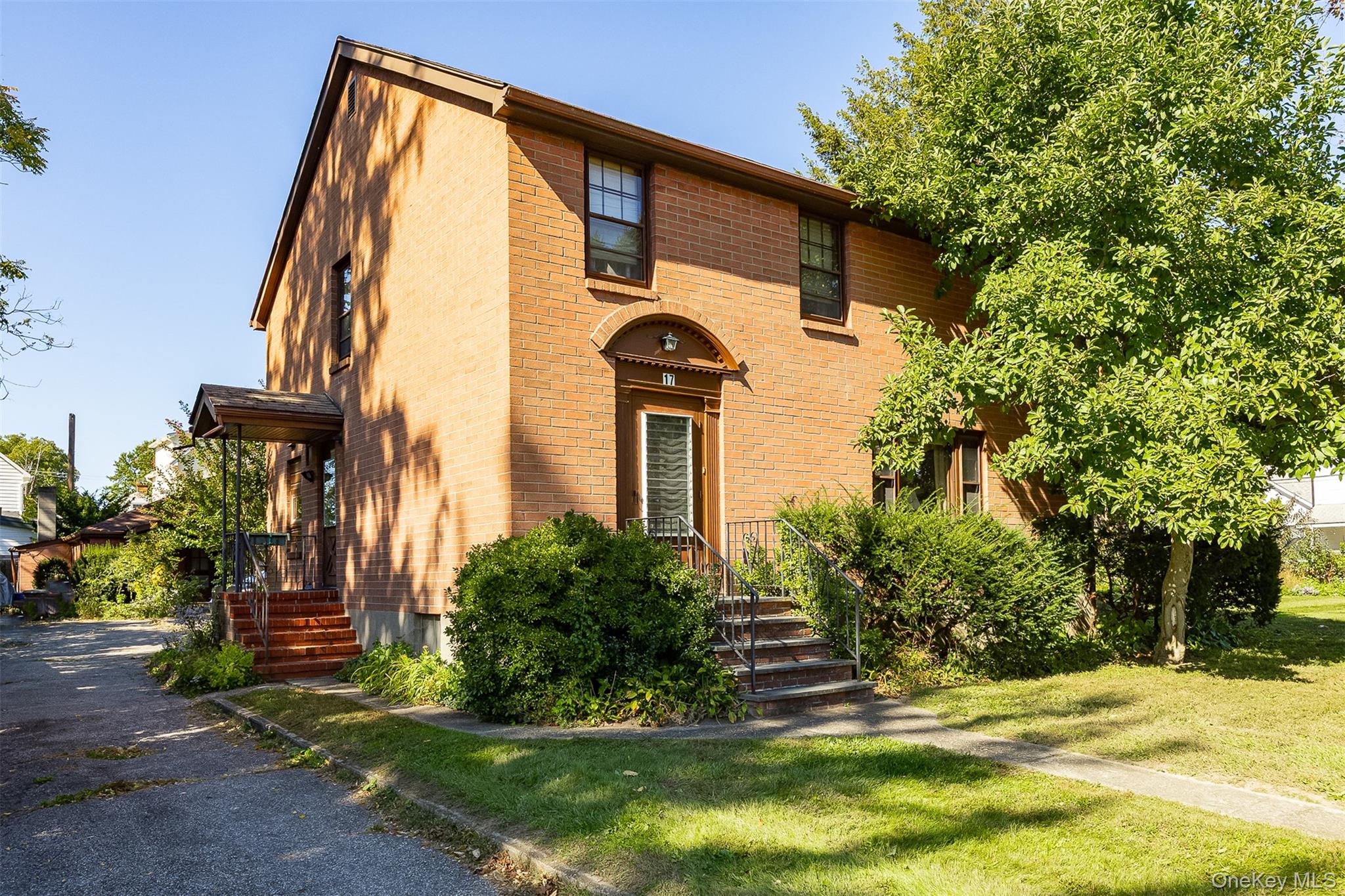 17 N Brett Street Property Photo 3
