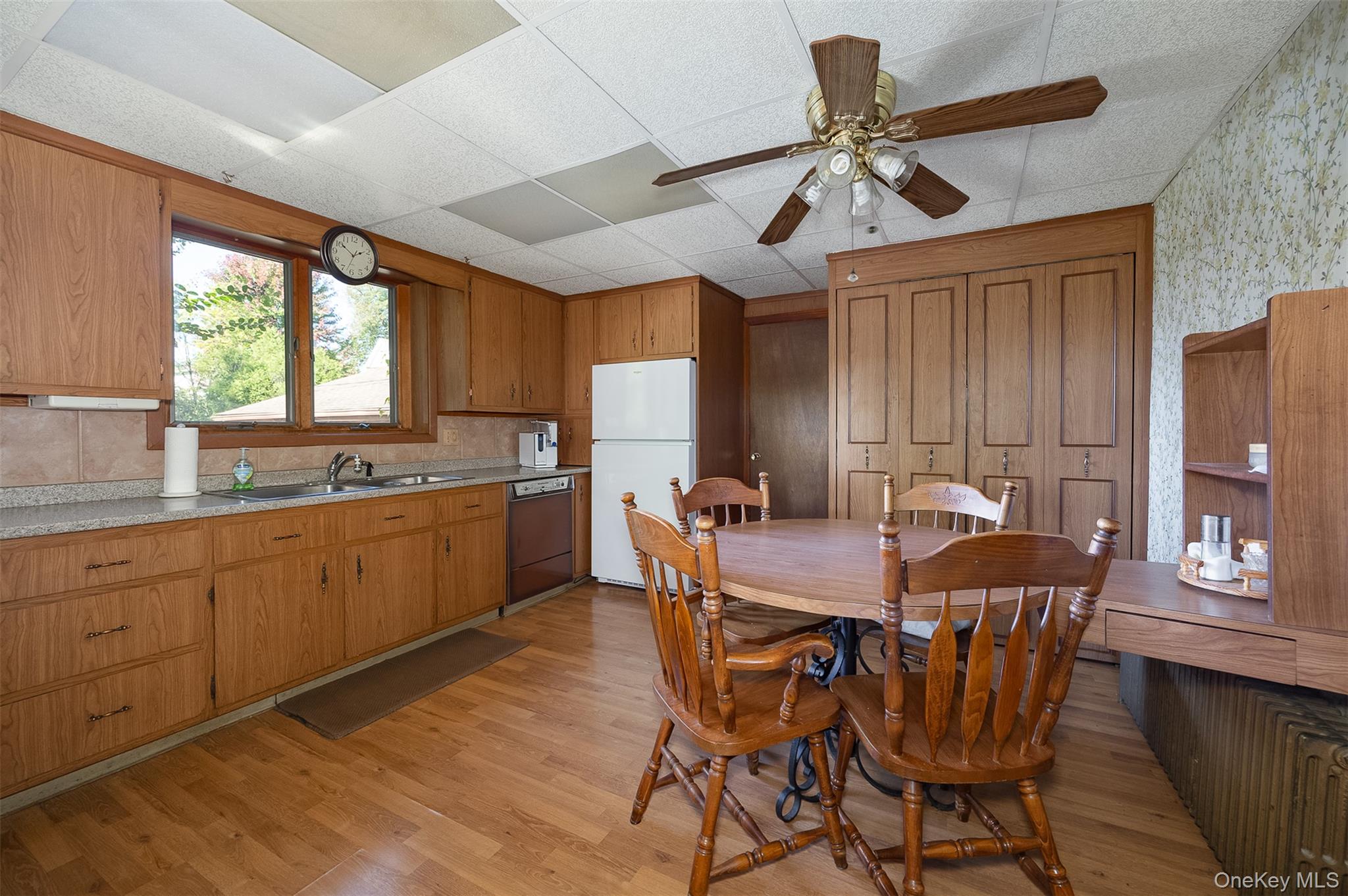 17 N Brett Street Property Photo 5