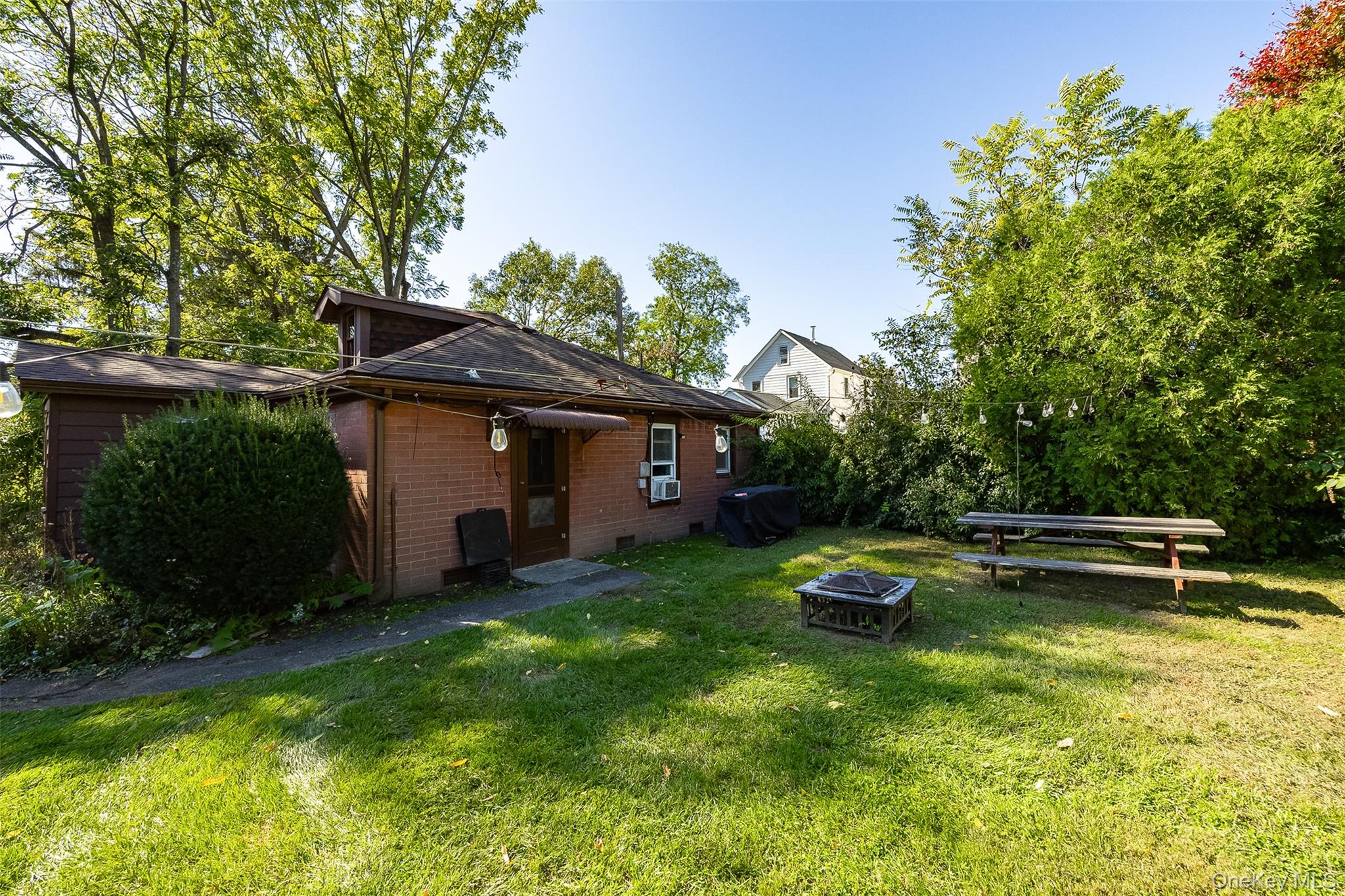 17 N Brett Street Property Photo 26