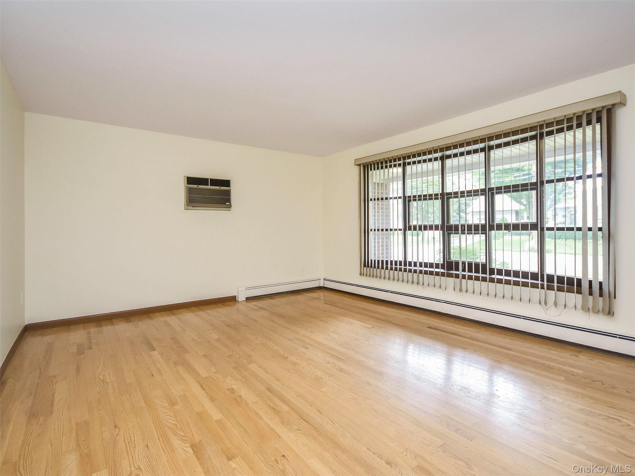 60 Smith Street Property Photo 6