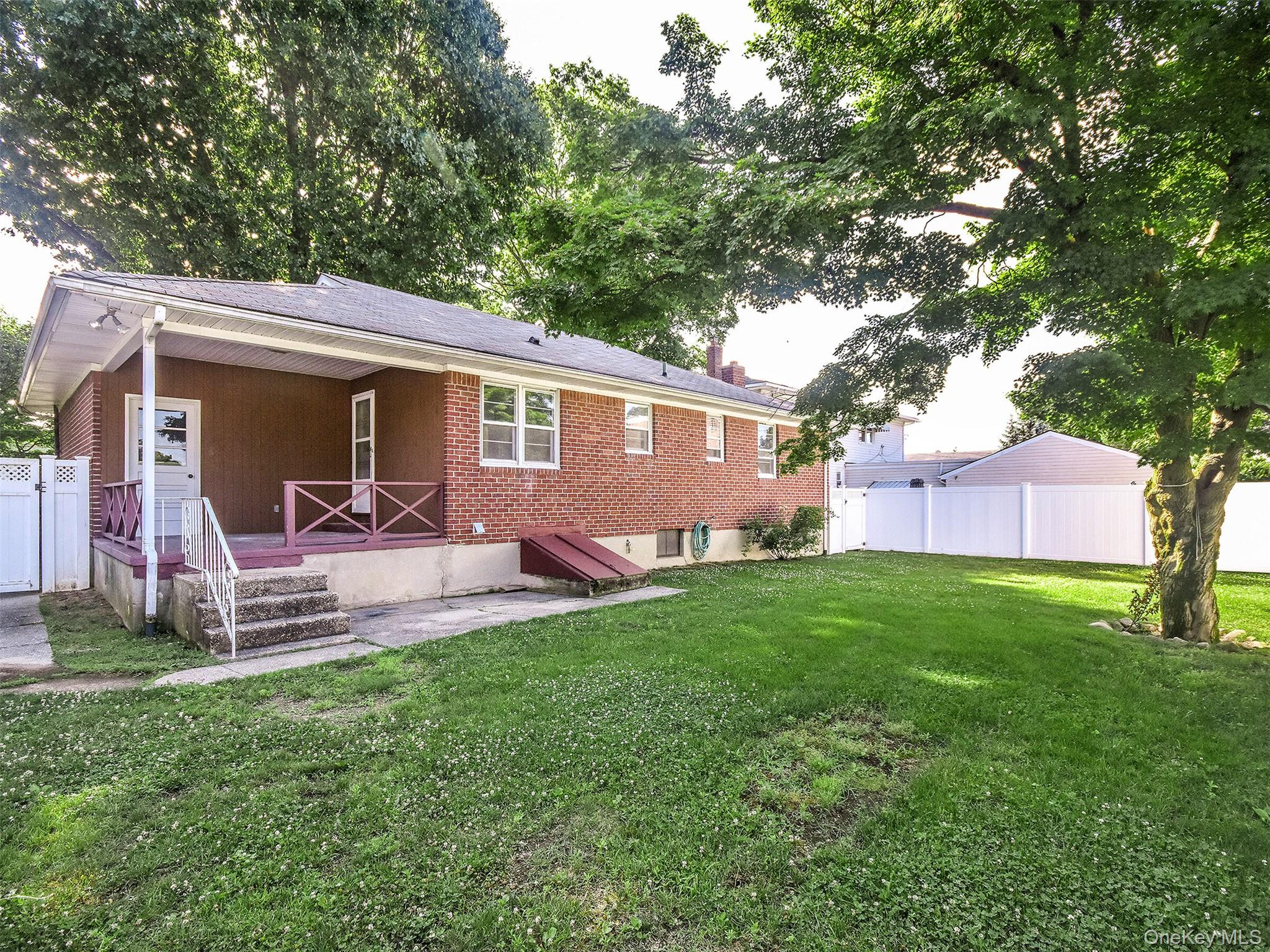 60 Smith Street Property Photo 32