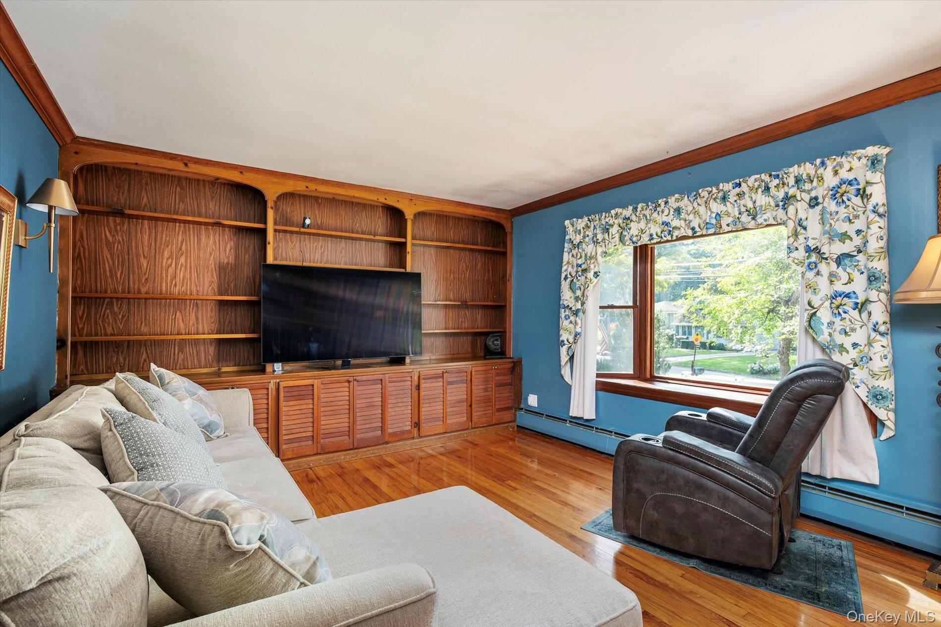 208 Melville Road Property Photo 4