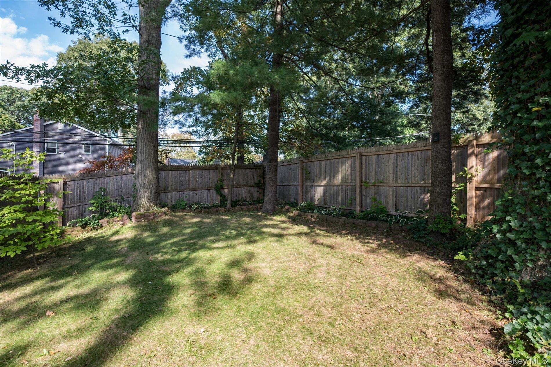 208 Melville Road Property Photo 24
