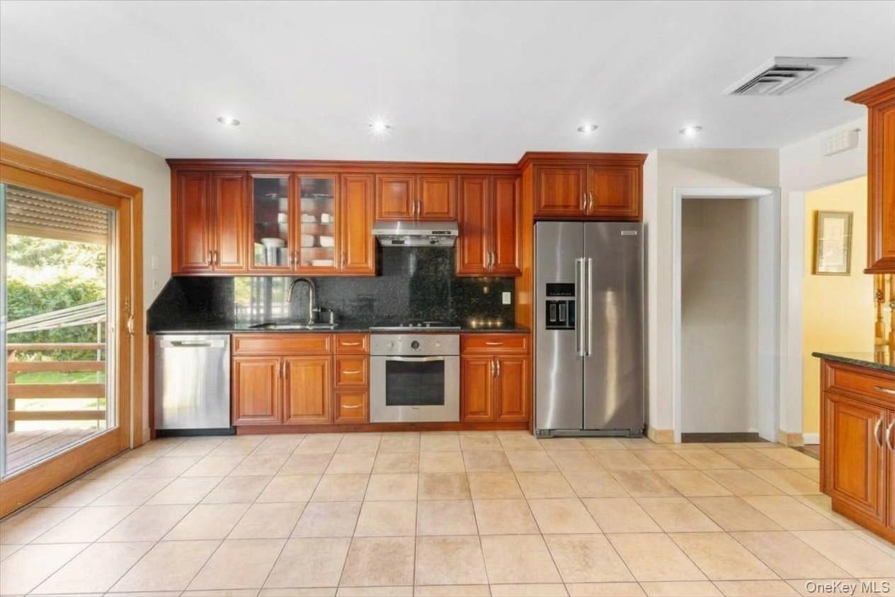 84 Melanie Lane Property Photo 9