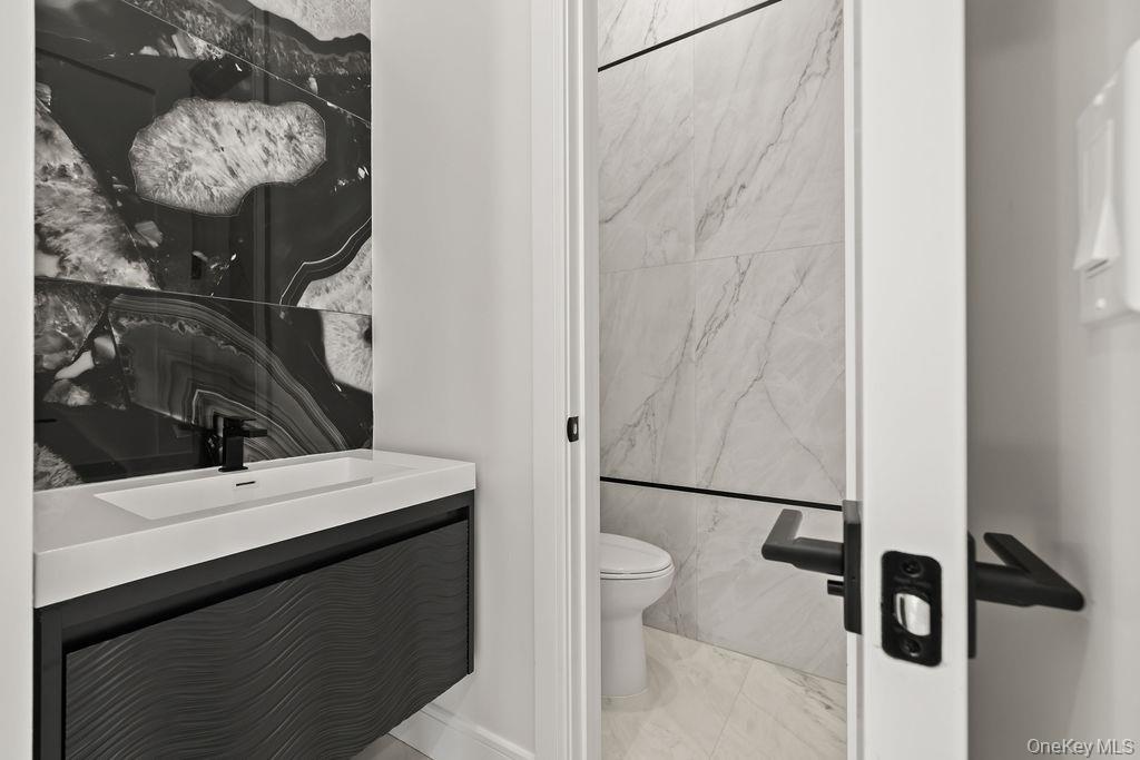 11 Lincoln Street 201 Property Photo 16