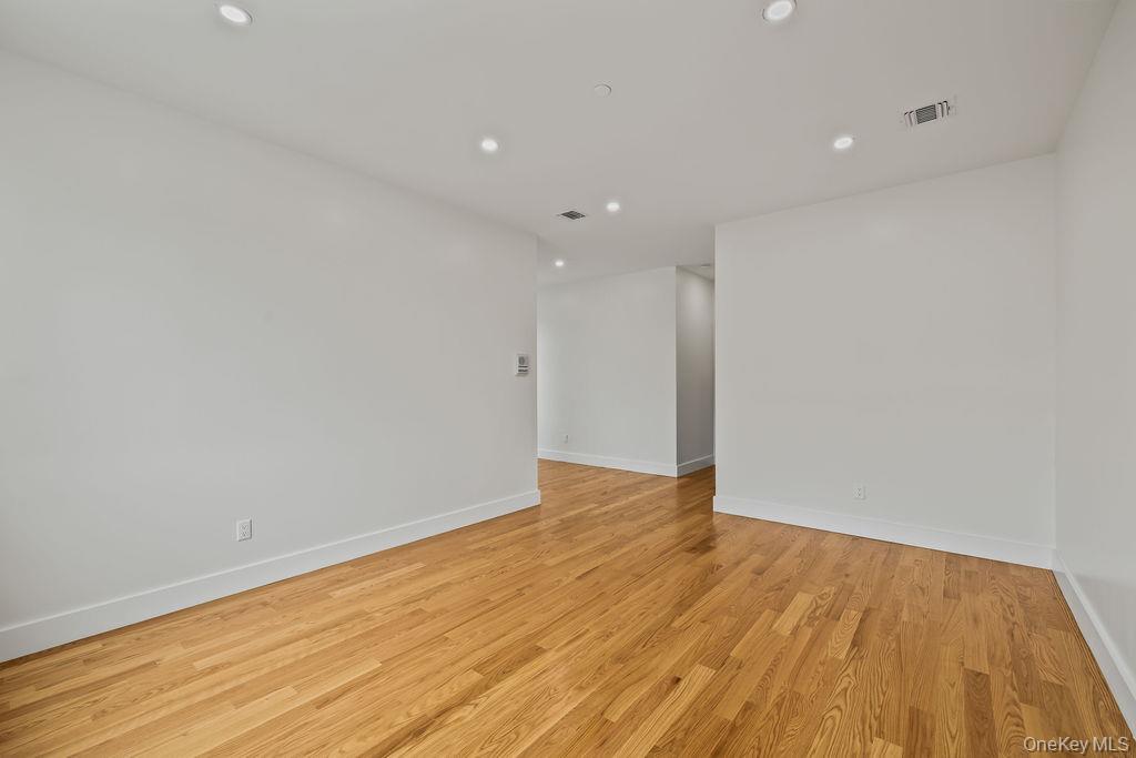 11 Lincoln Street 201 Property Photo 20