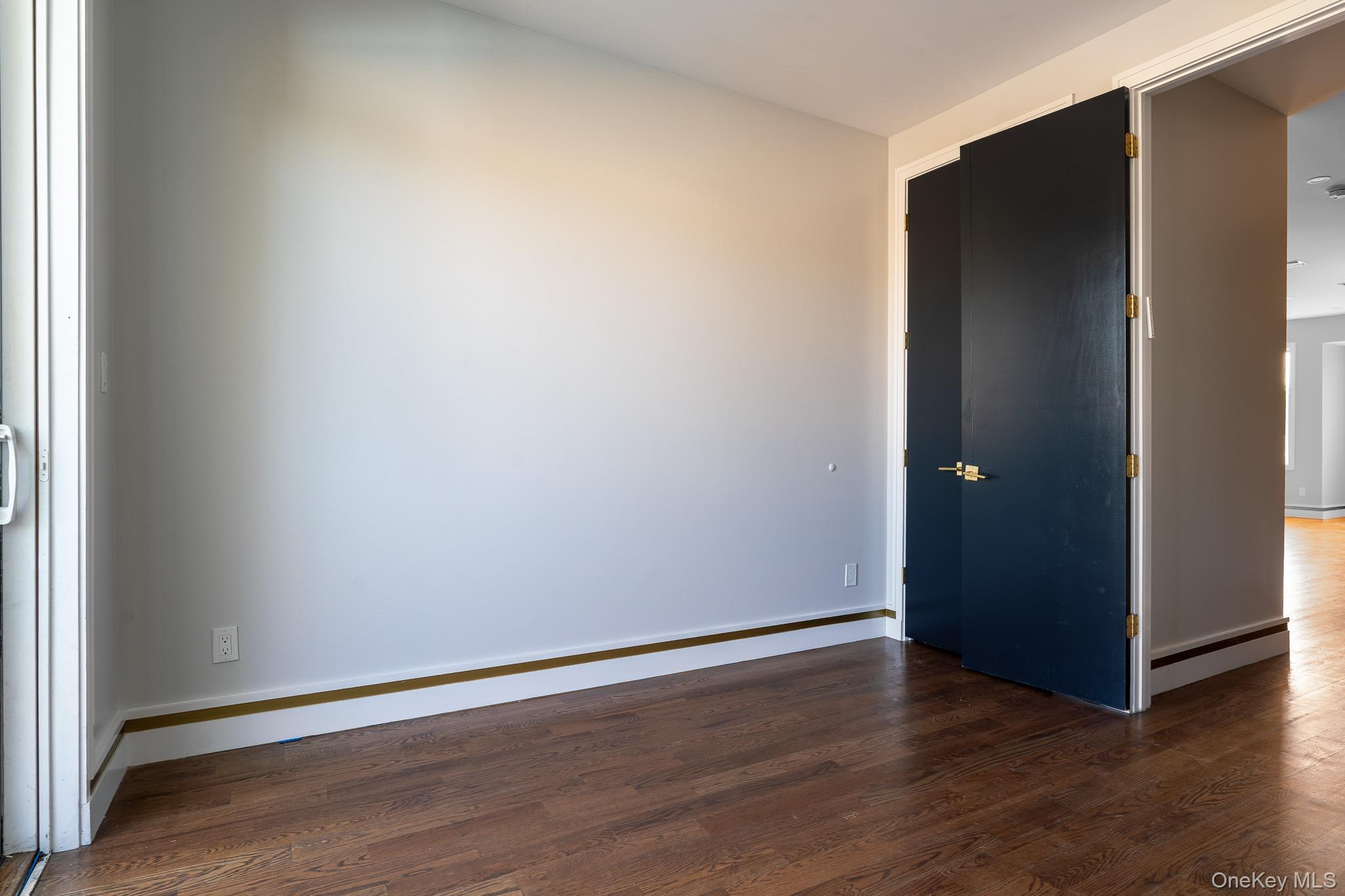 18 Twin Avenue 304 Property Photo 6