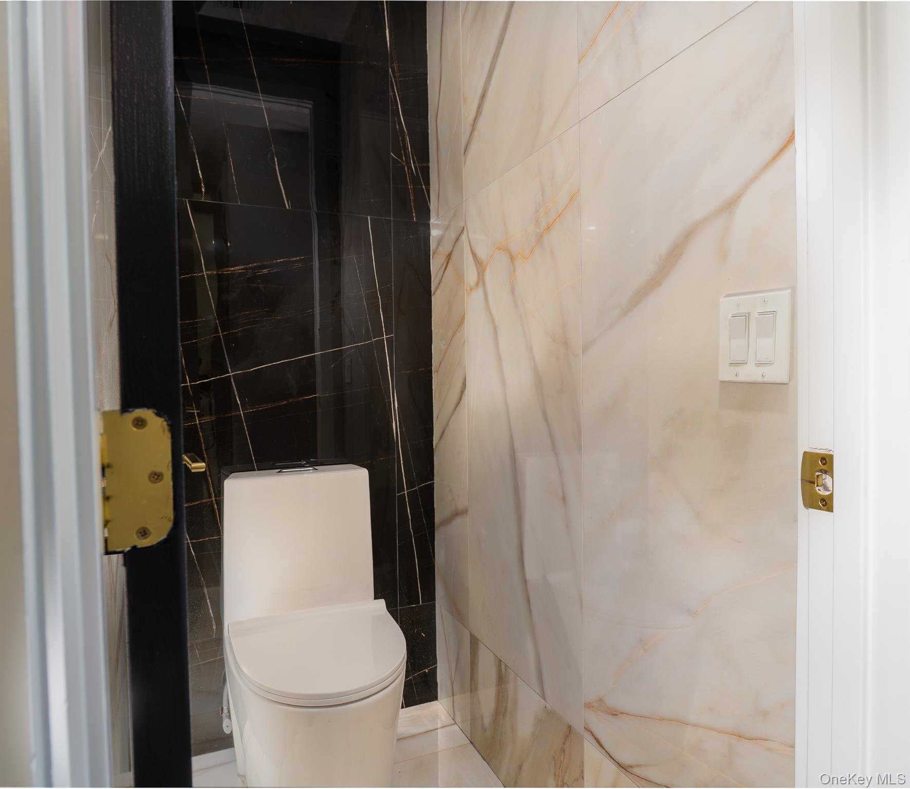 18 Twin Avenue 304 Property Photo 8
