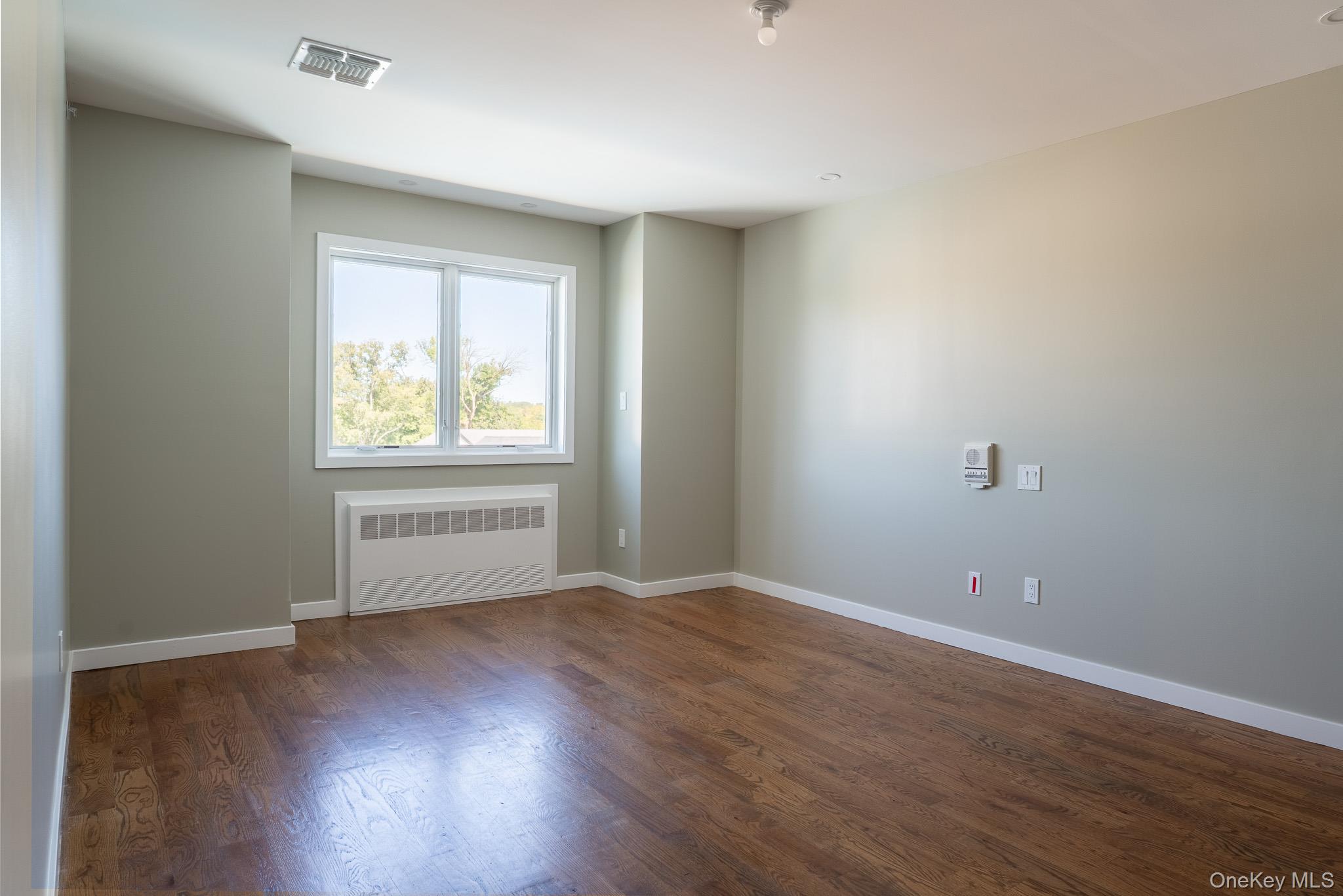 18 Twin Avenue 304 Property Photo 15