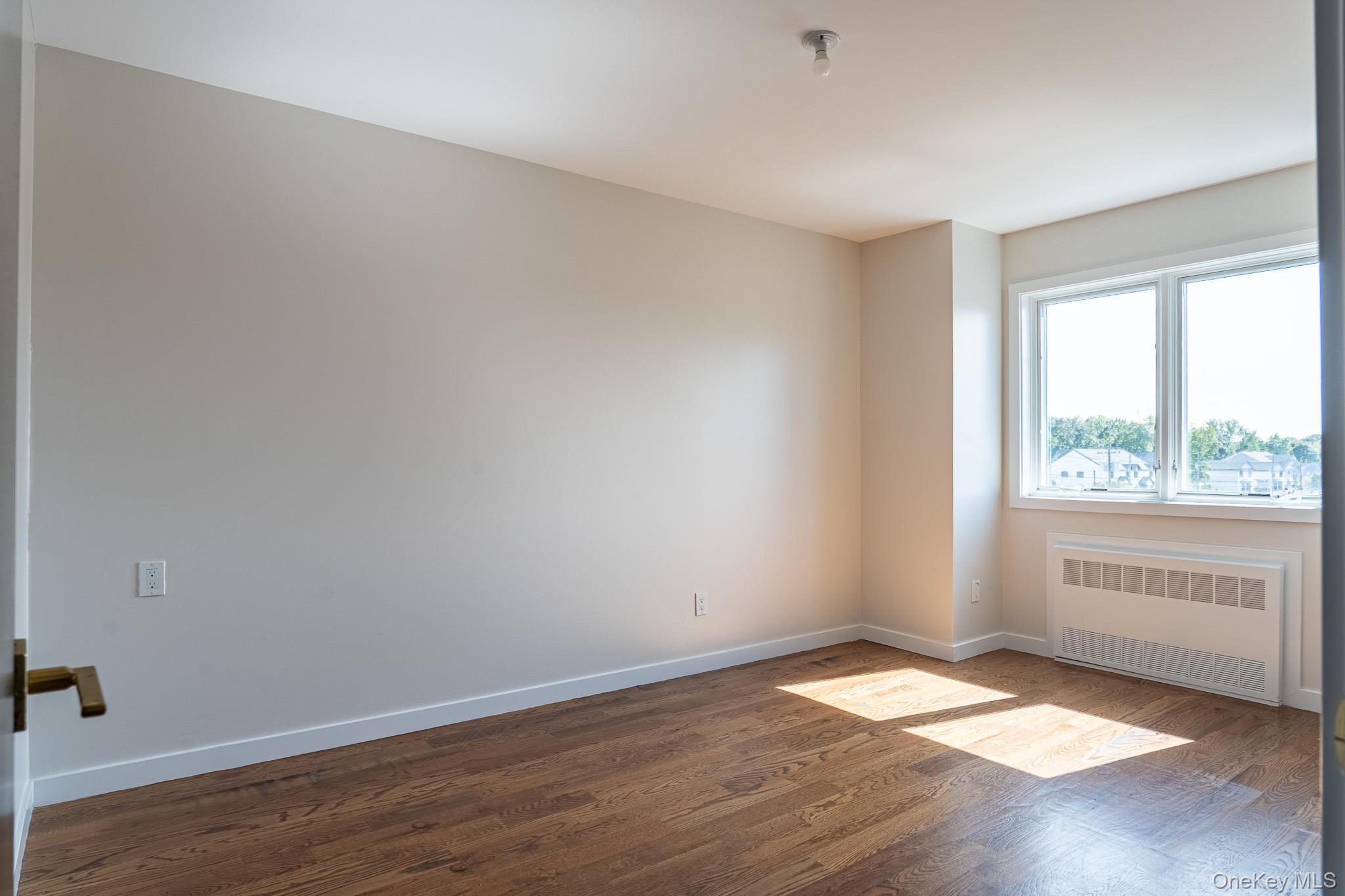 18 Twin Avenue 304 Property Photo 18