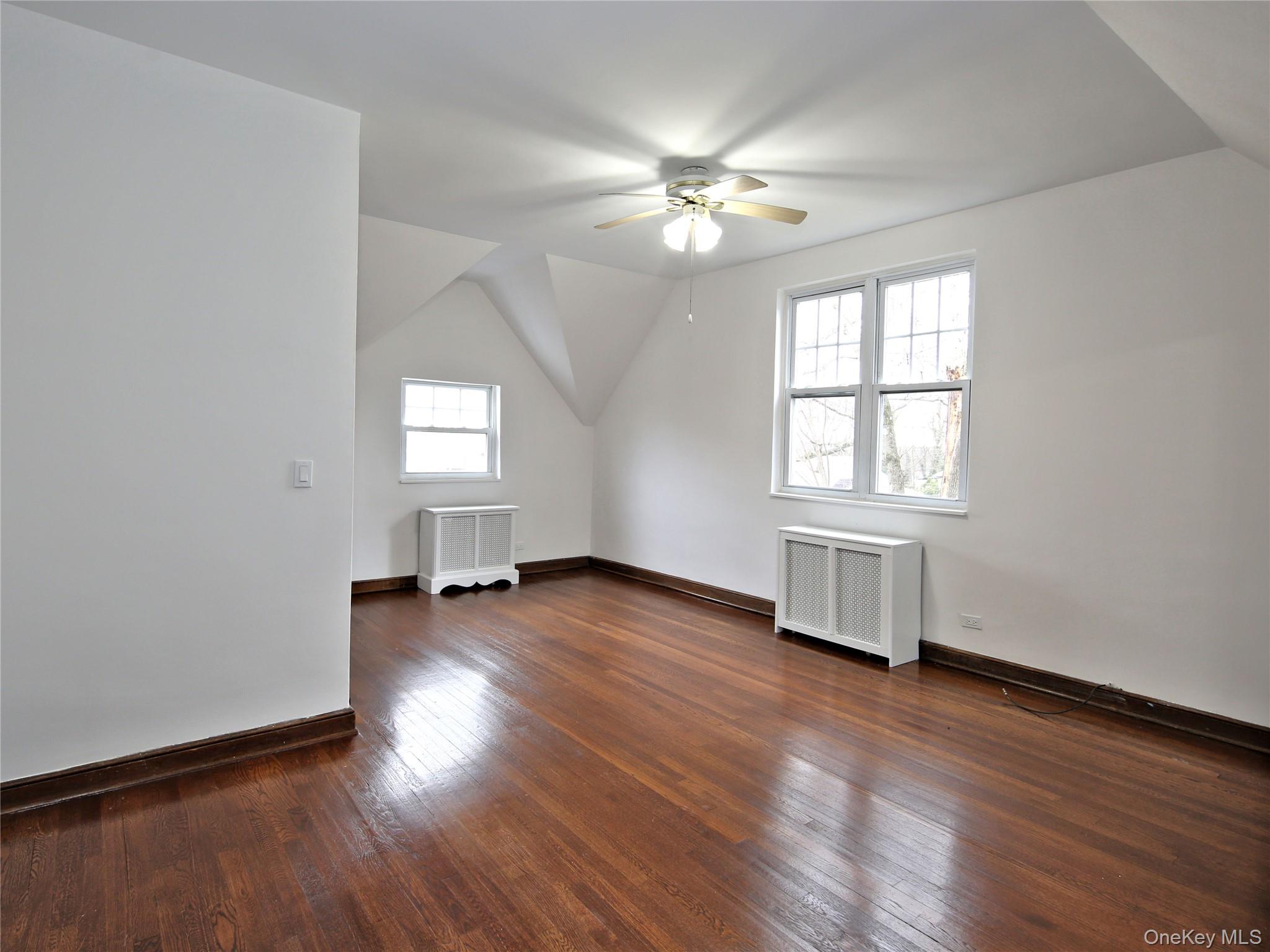 153 Highview Street Property Photo 8