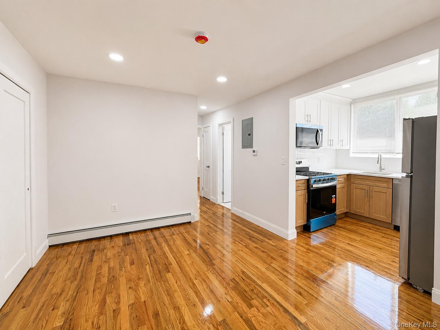 2887 Lamport Place Property Photo 6