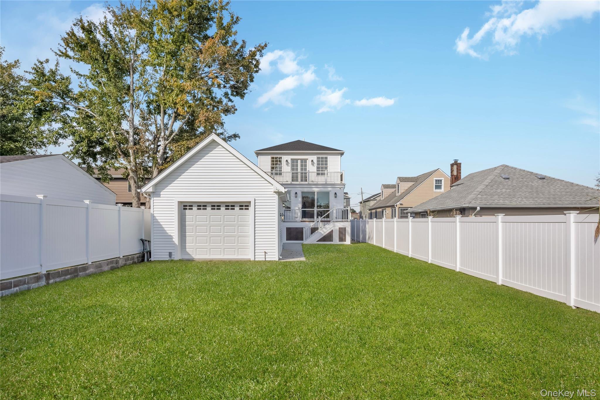 11 Riverdale Avenue Property Photo 3