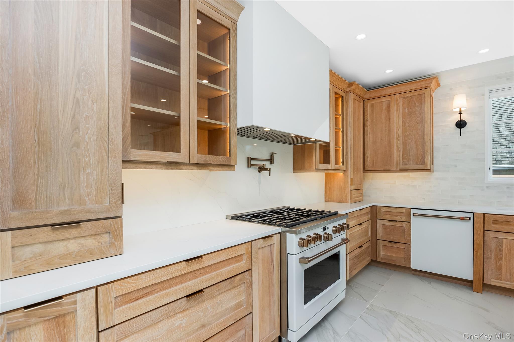 11 Riverdale Avenue Property Photo 8