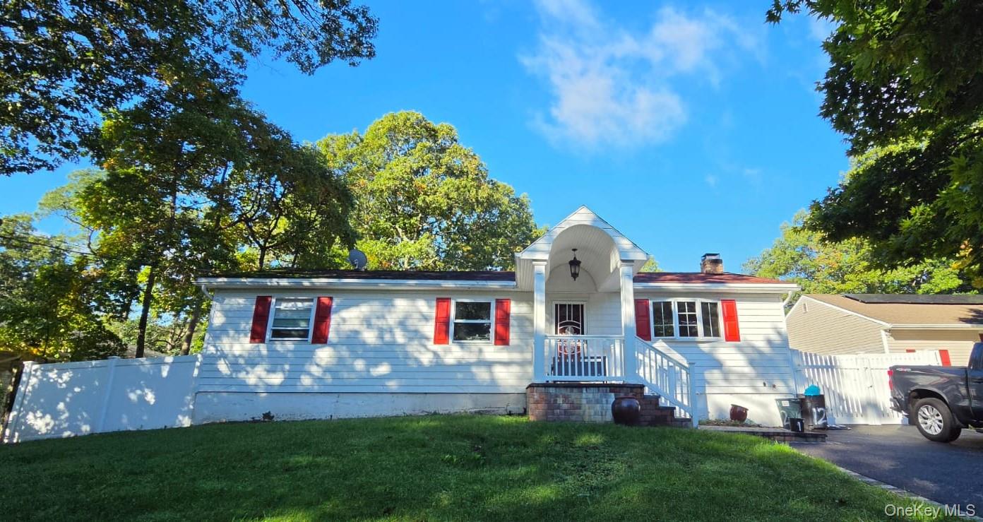 12 Nord Park Boulevard Property Photo 1
