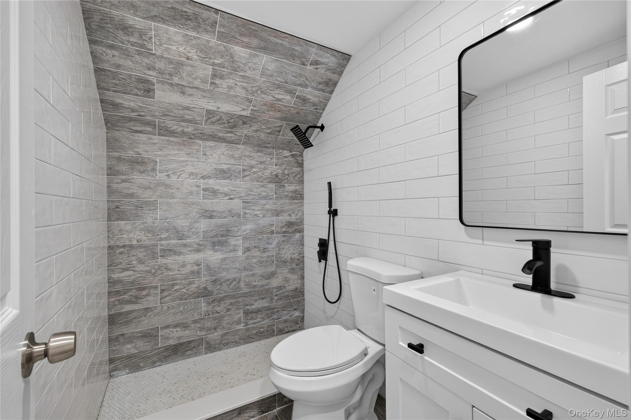 36 Hounslow Road Property Photo 17