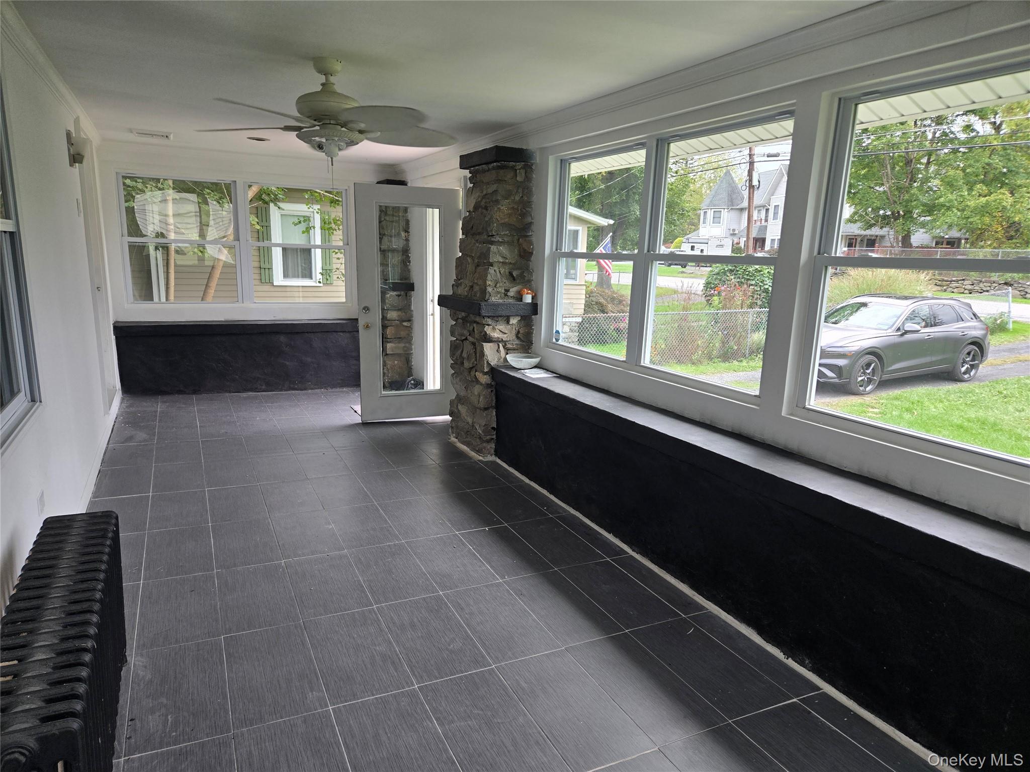 300 Lakeside Road Property Photo 2