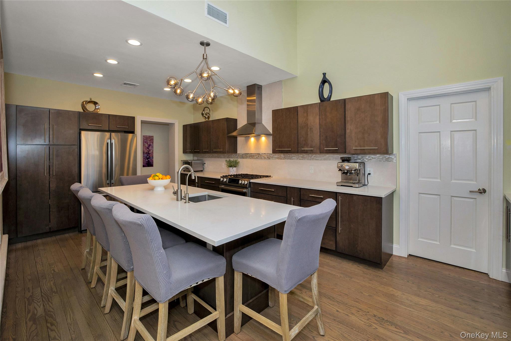201 Bardonia Road Property Photo 9