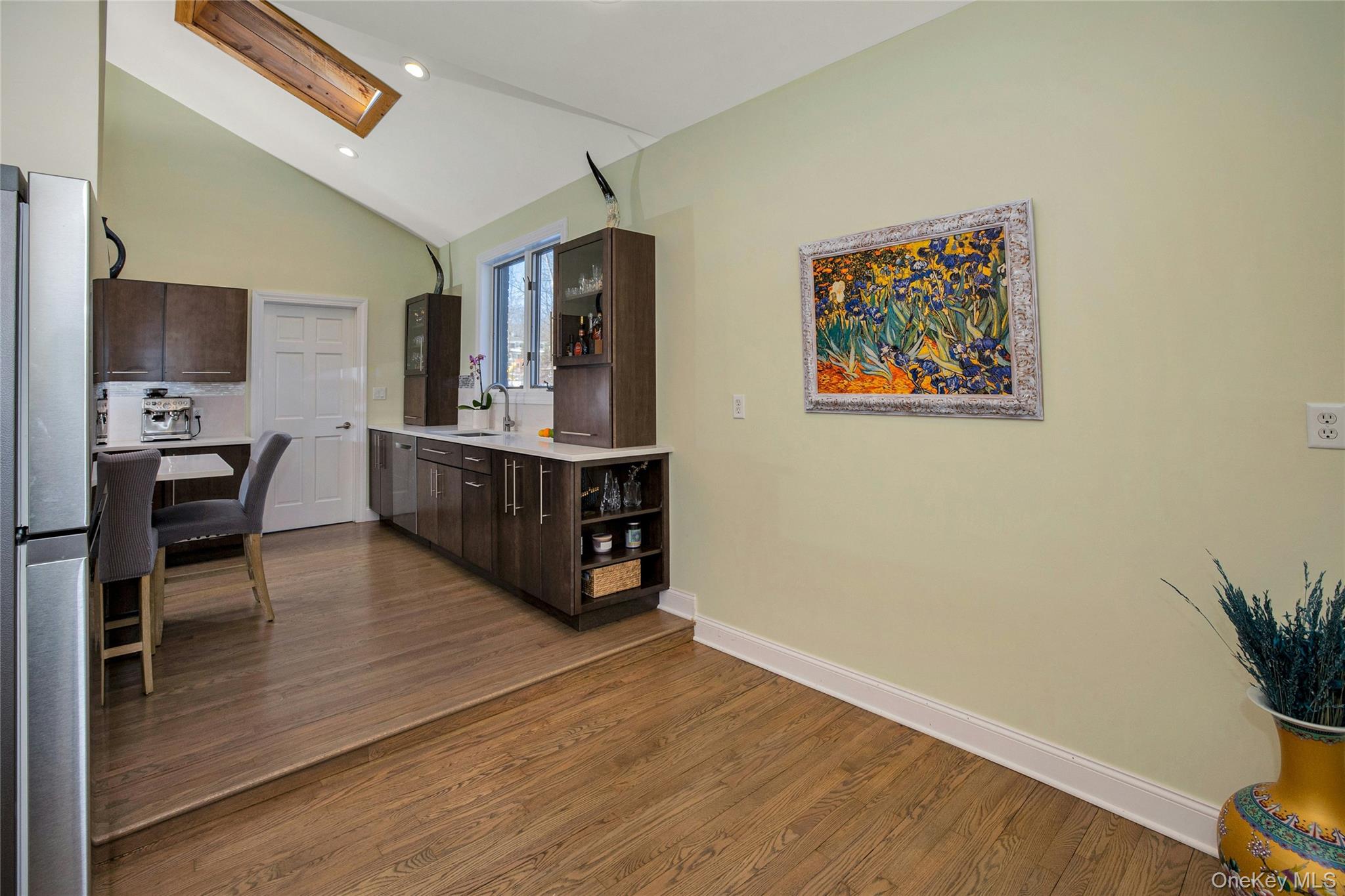 201 Bardonia Road Property Photo 10