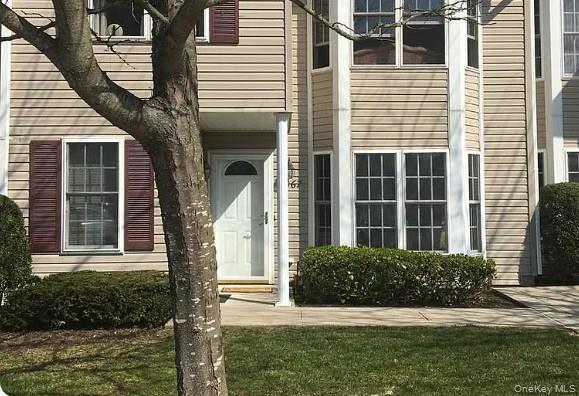 1067 Savoy Drive Property Photo 1