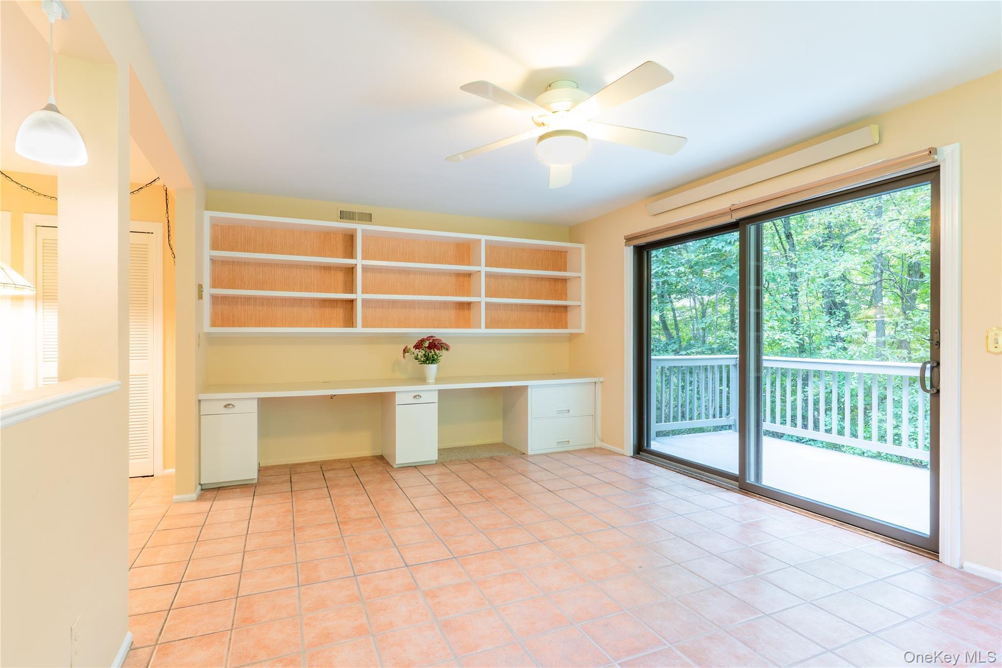 137 Stone Meadow 137 Property Photo 15