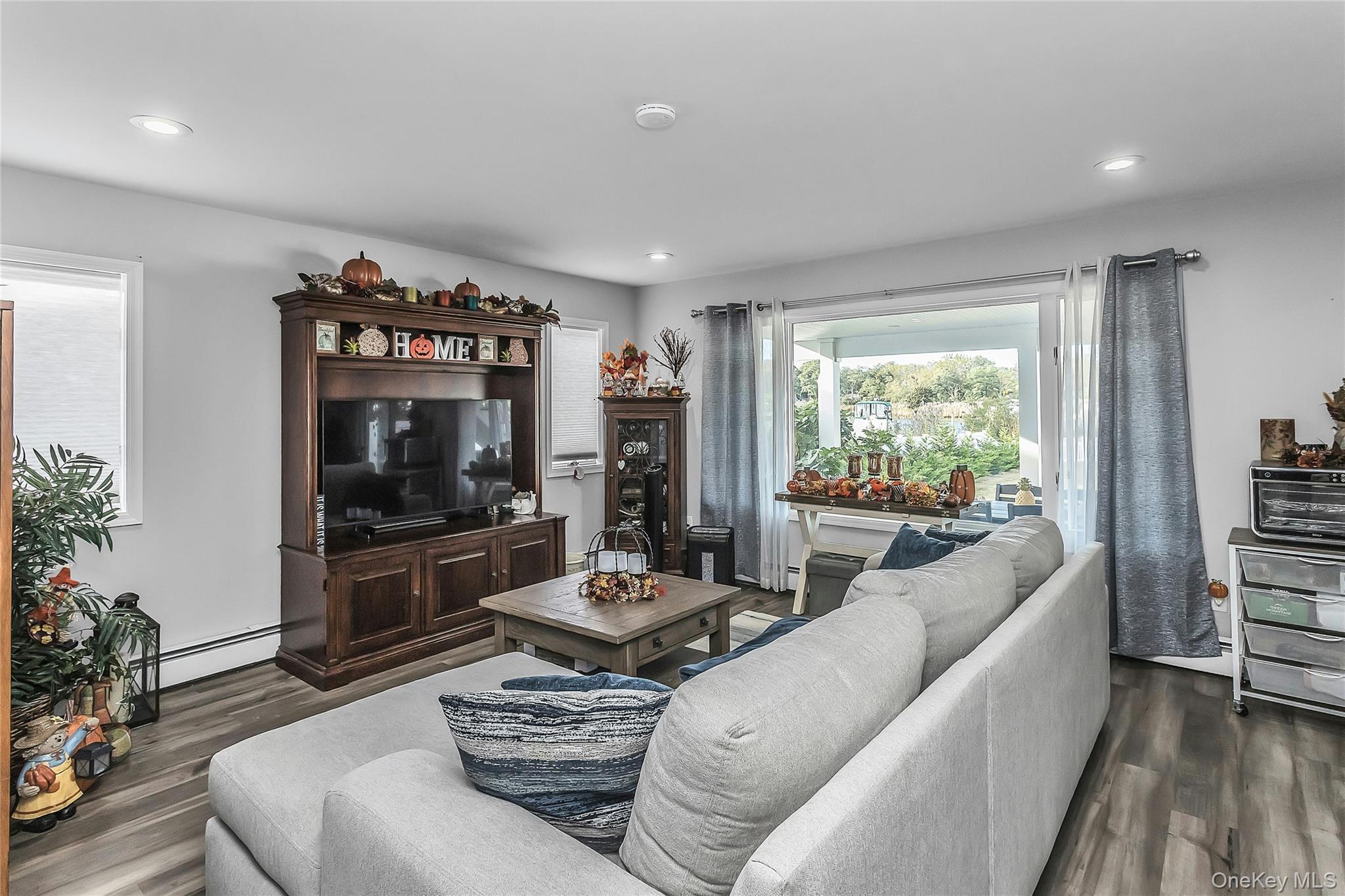 15 Riverside Avenue Property Photo 20