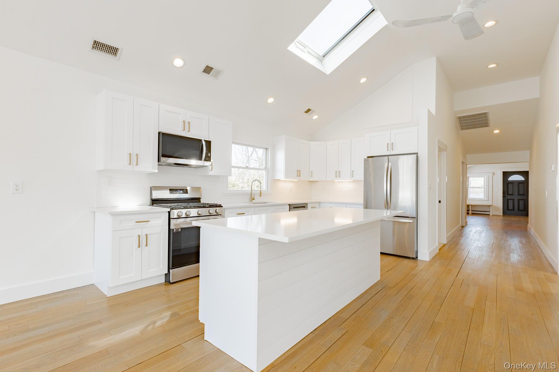 56 Riverdale Avenue Property Photo 2