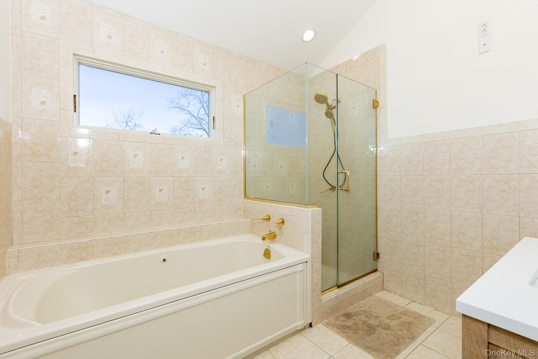 56 Riverdale Avenue Property Photo 6