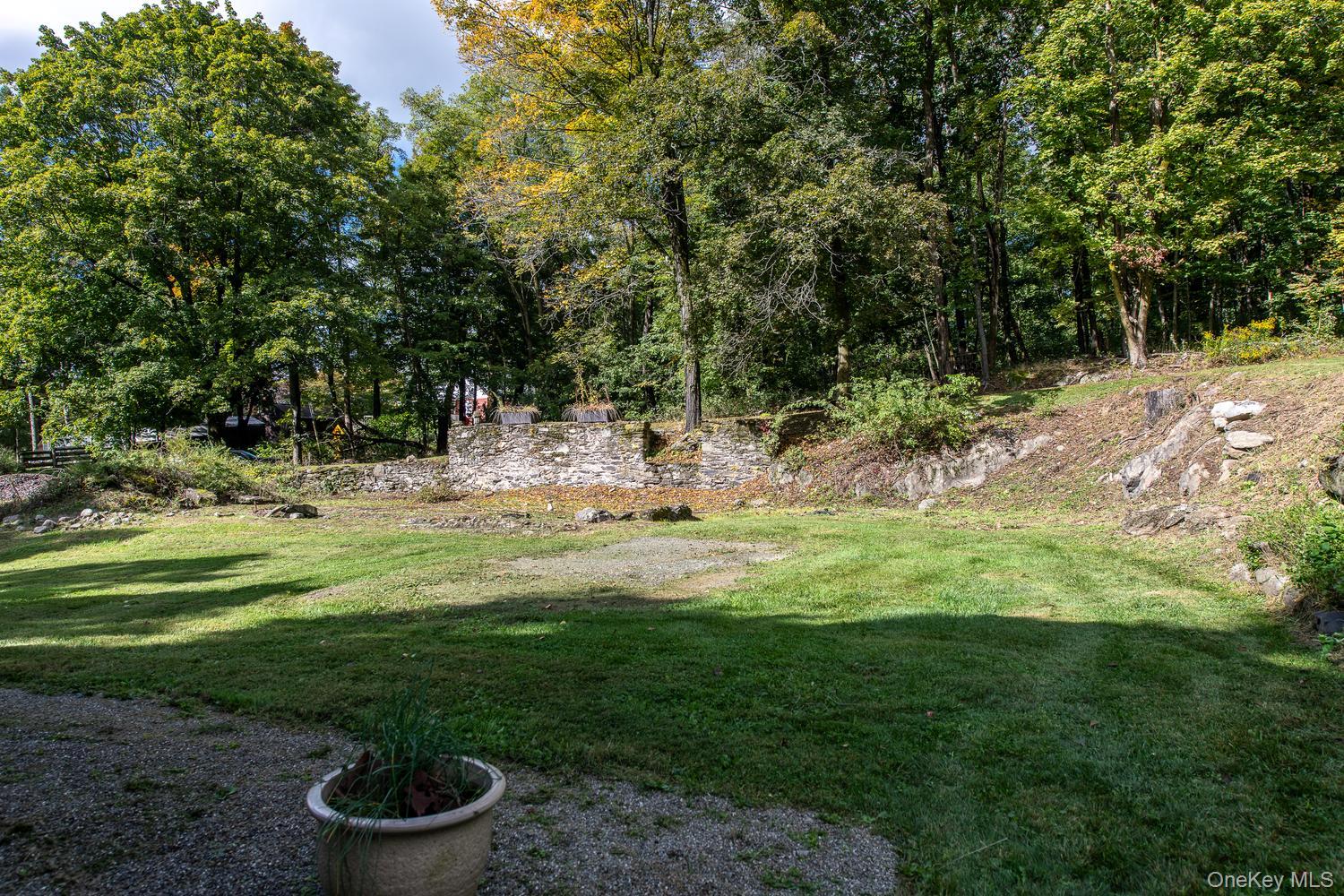 5 Vail Road Property Photo 47