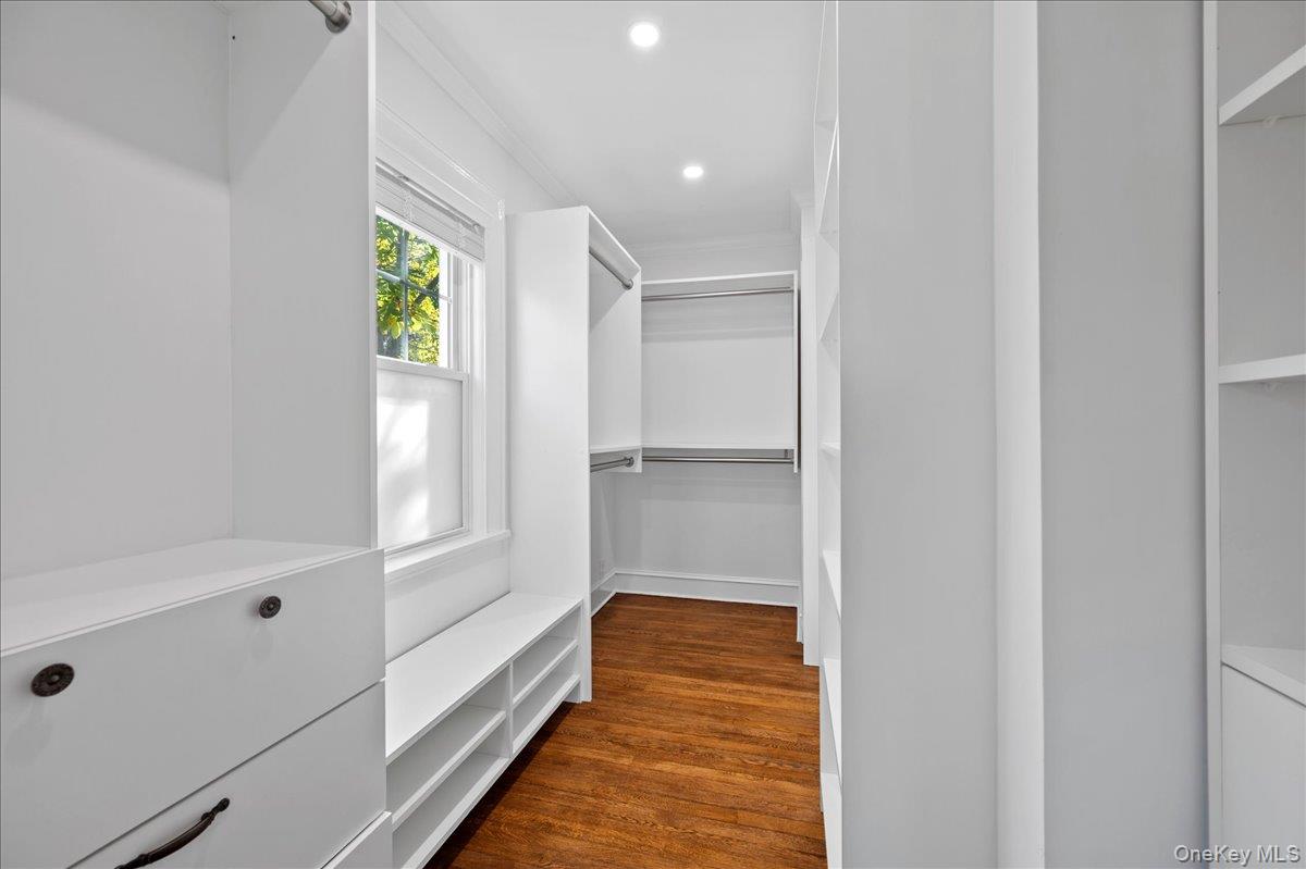 7 Thompson Street Property Photo 24
