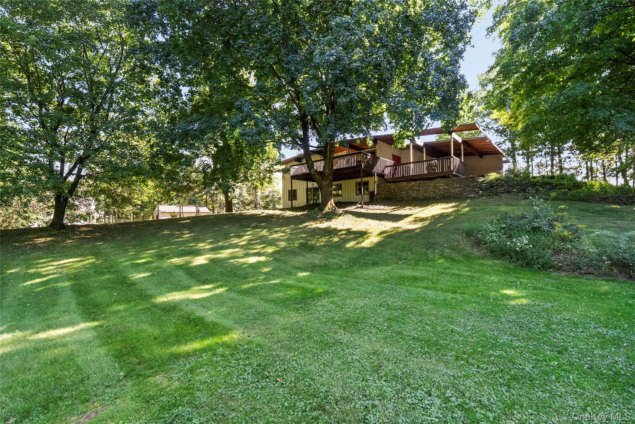1156 Ulster Landing Road Property Photo 3