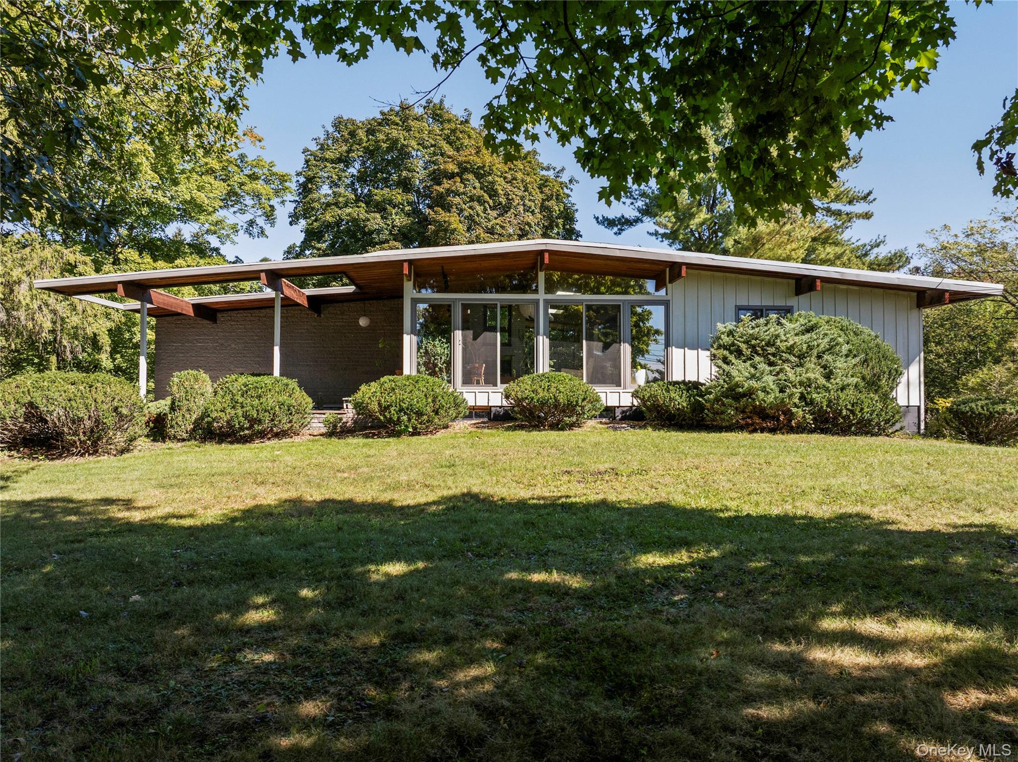 1156 Ulster Landing Road Property Photo 4