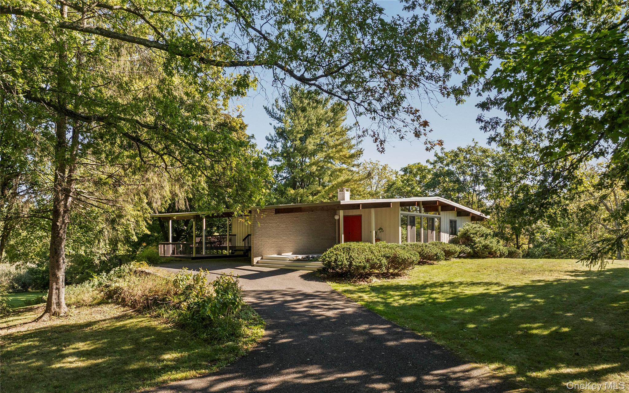 1156 Ulster Landing Road Property Photo 7