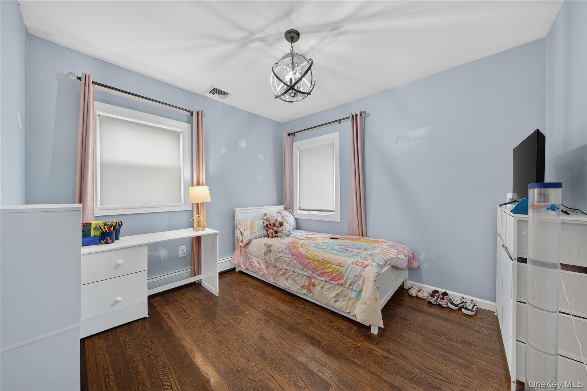 33 Hubbard Avenue Property Photo 8