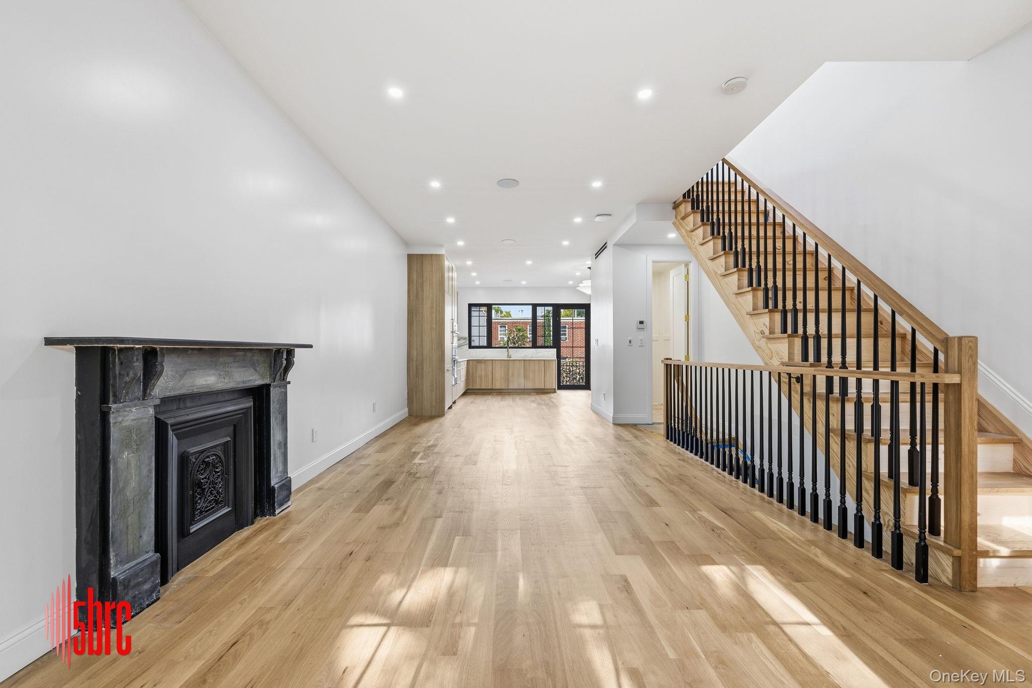 83 Cooper Street Property Photo 4