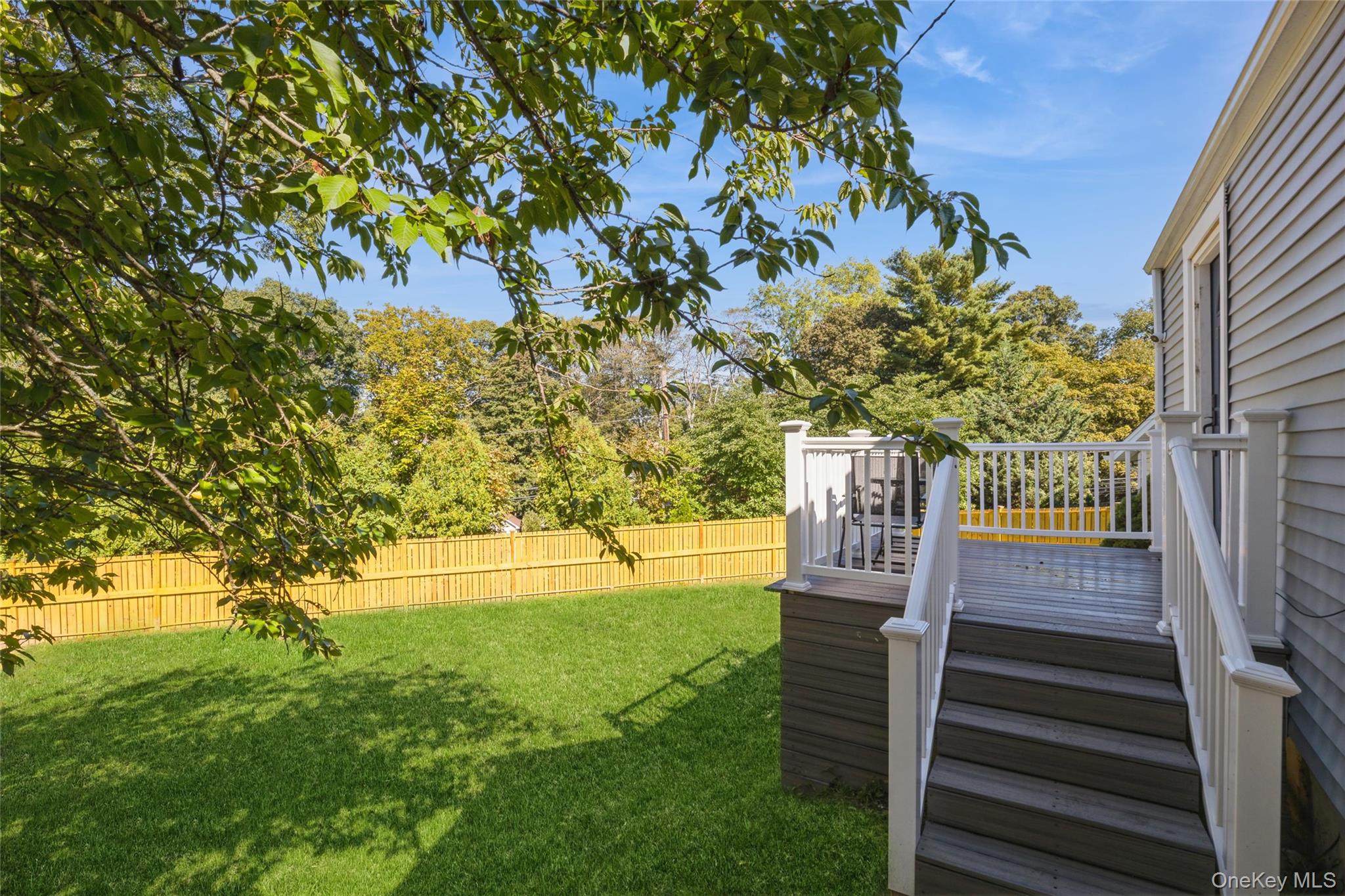 18 Juniper Place Property Photo 36