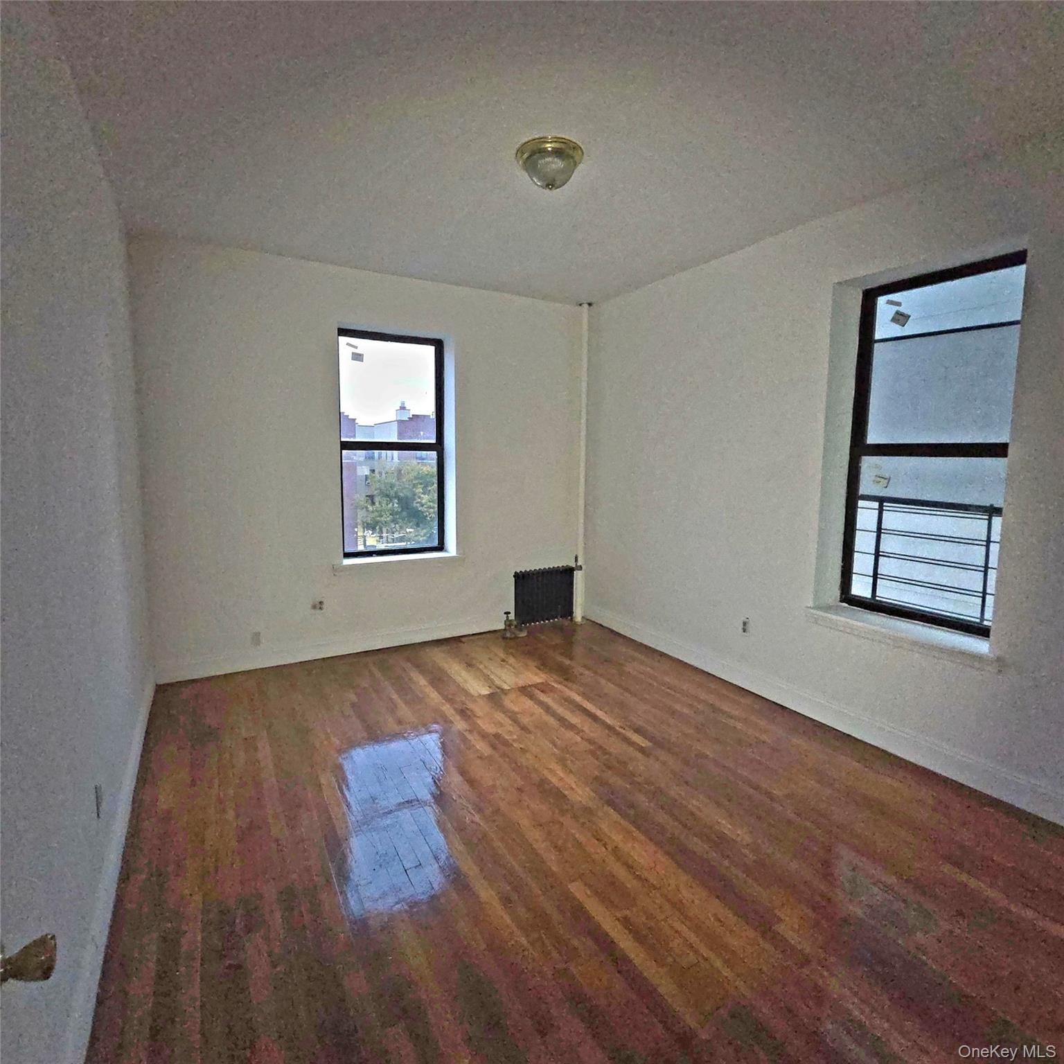 645 Barretto Street 3j Property Photo 1