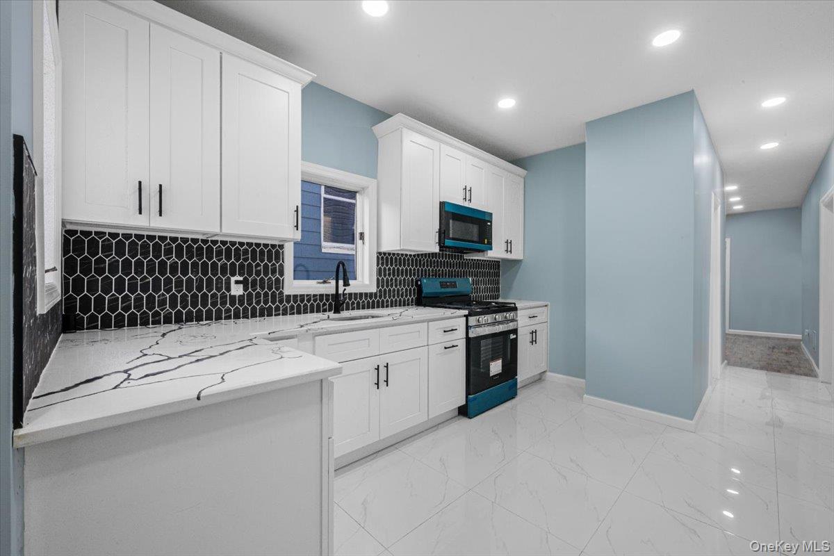 233 Elm Street Property Photo 6