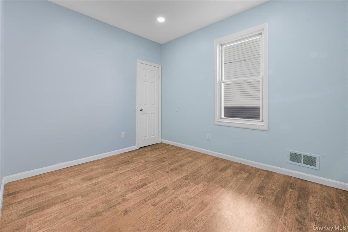 233 Elm Street Property Photo 10