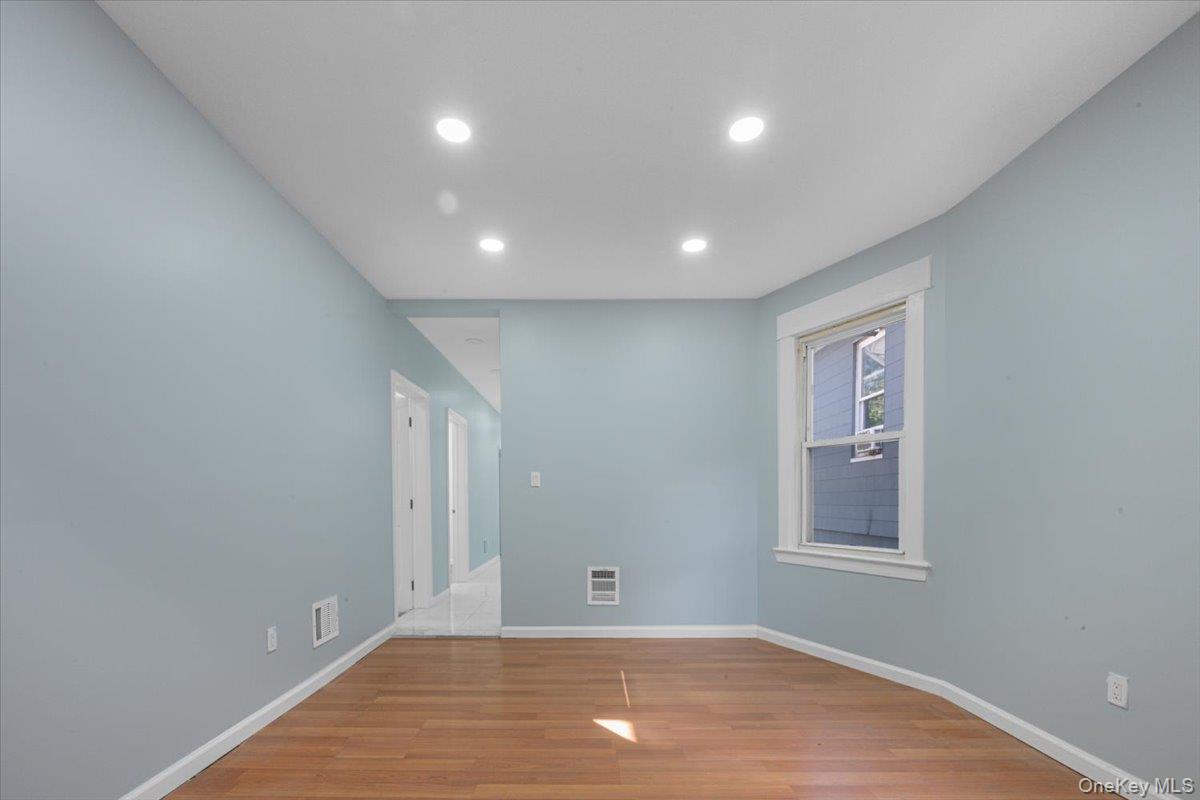 233 Elm Street Property Photo 19