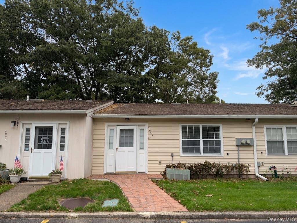 405 Woodbridge Drive D Property Photo 1