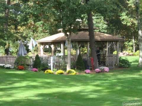 405 Woodbridge Drive D Property Photo 20