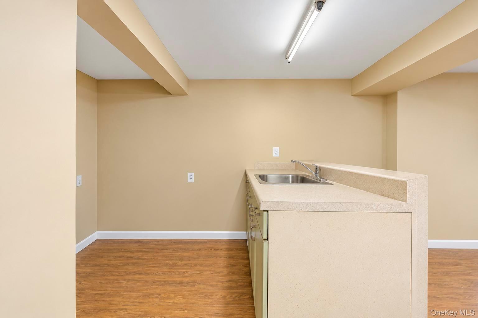 455 Pacific Street Property Photo 43