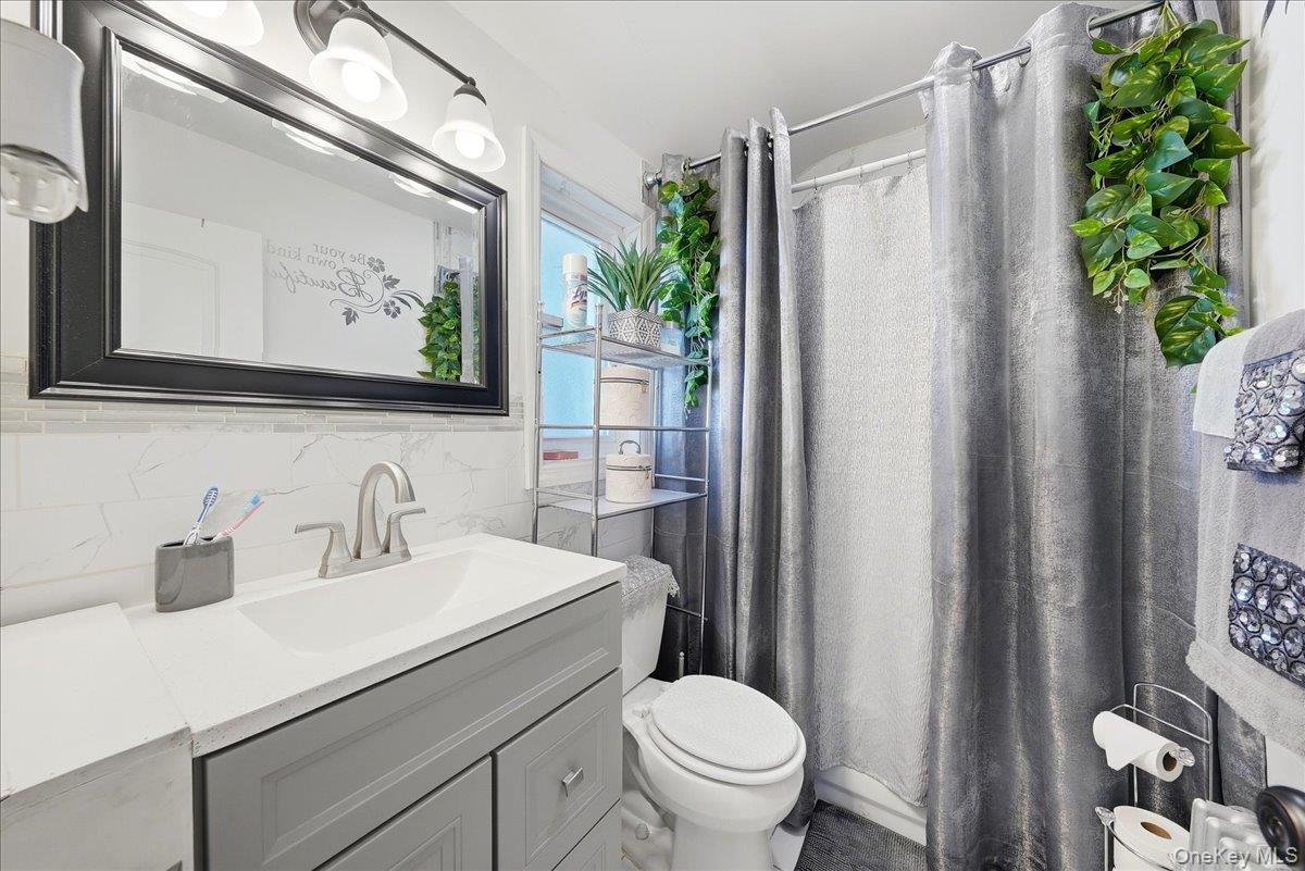 8 Frazier Street Property Photo 15