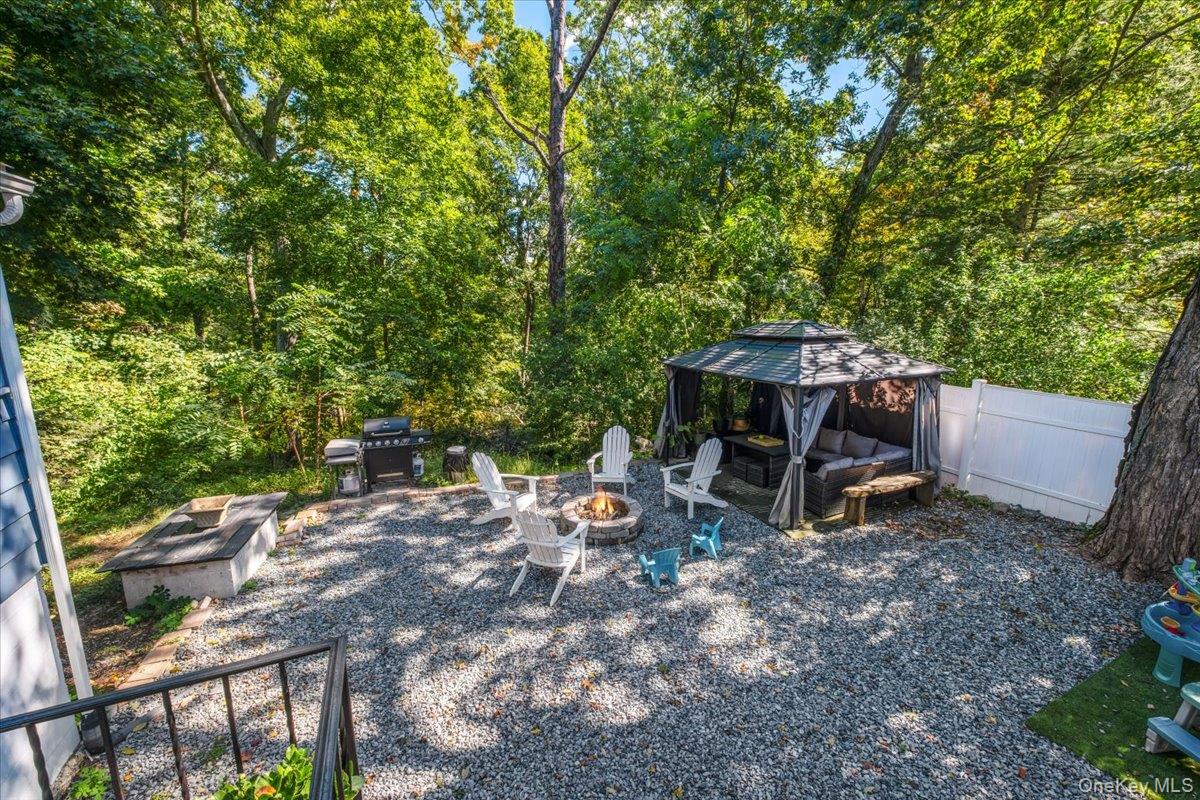 30 Maple Road Property Photo 37