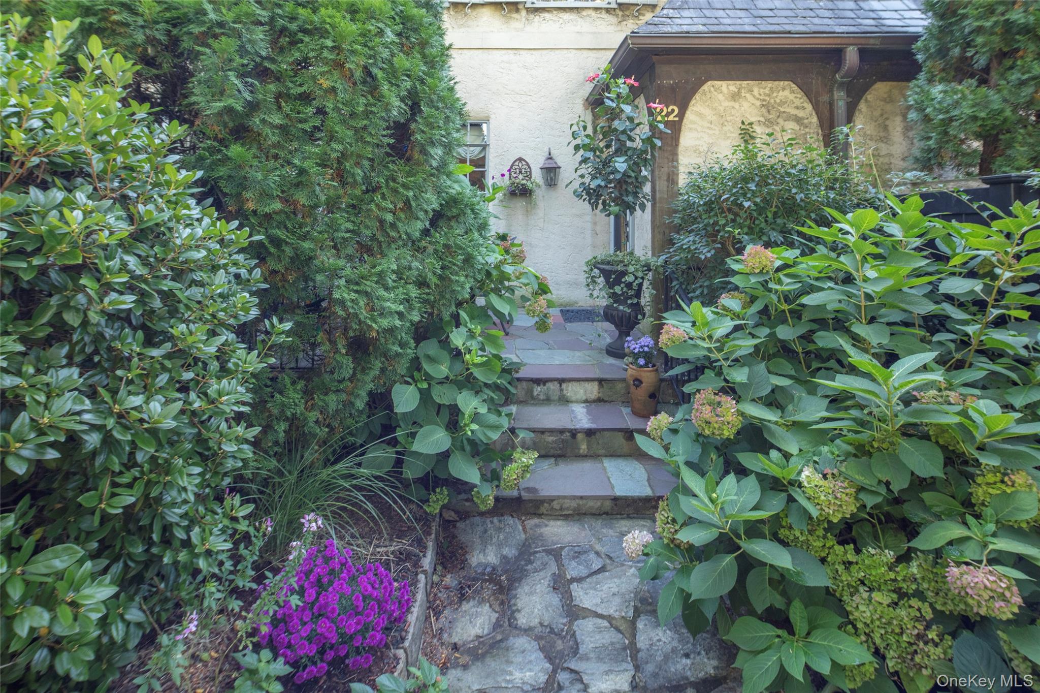 22 Normandy Terrace Property Photo 4
