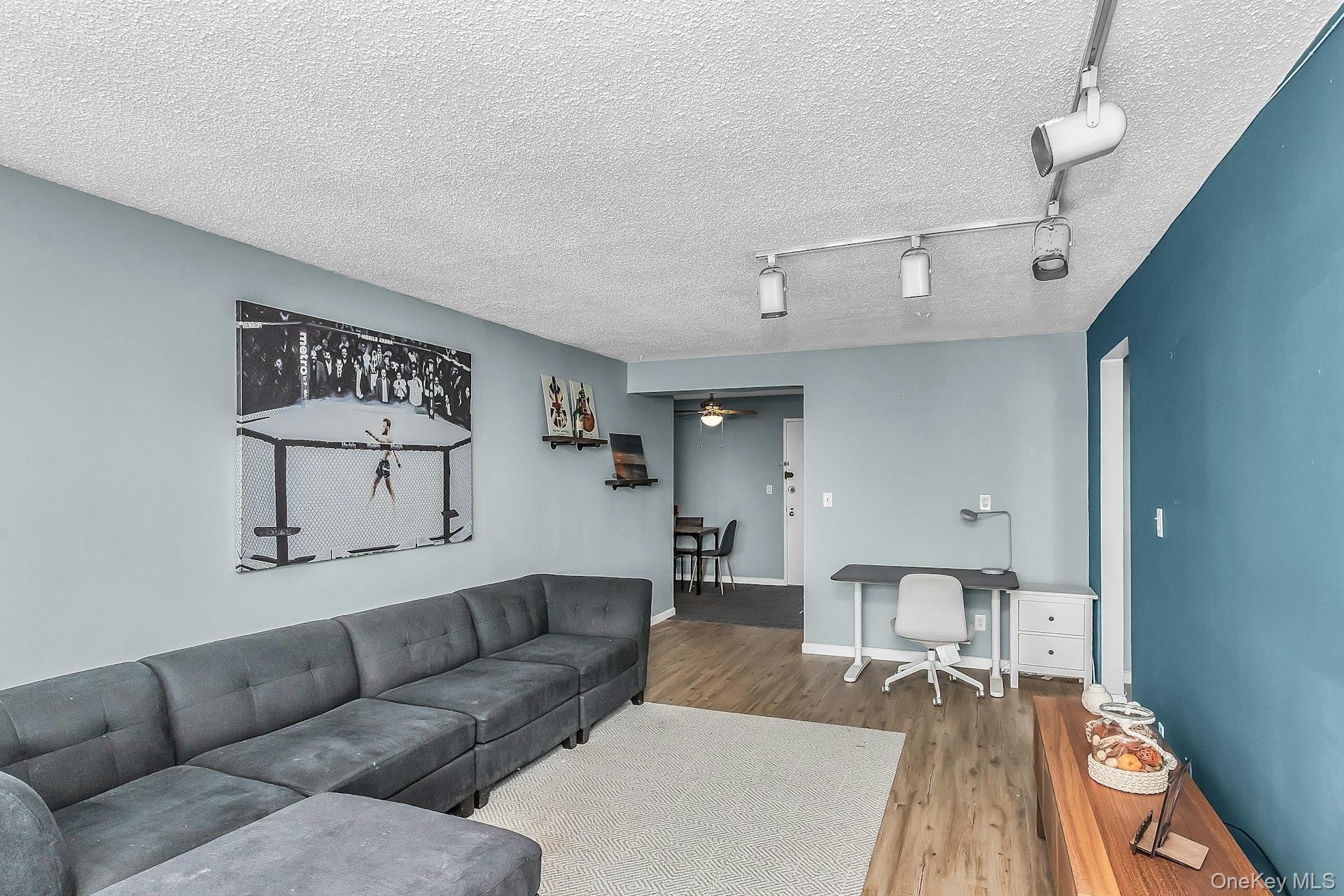 840 Shore Road 3 E Property Photo 5