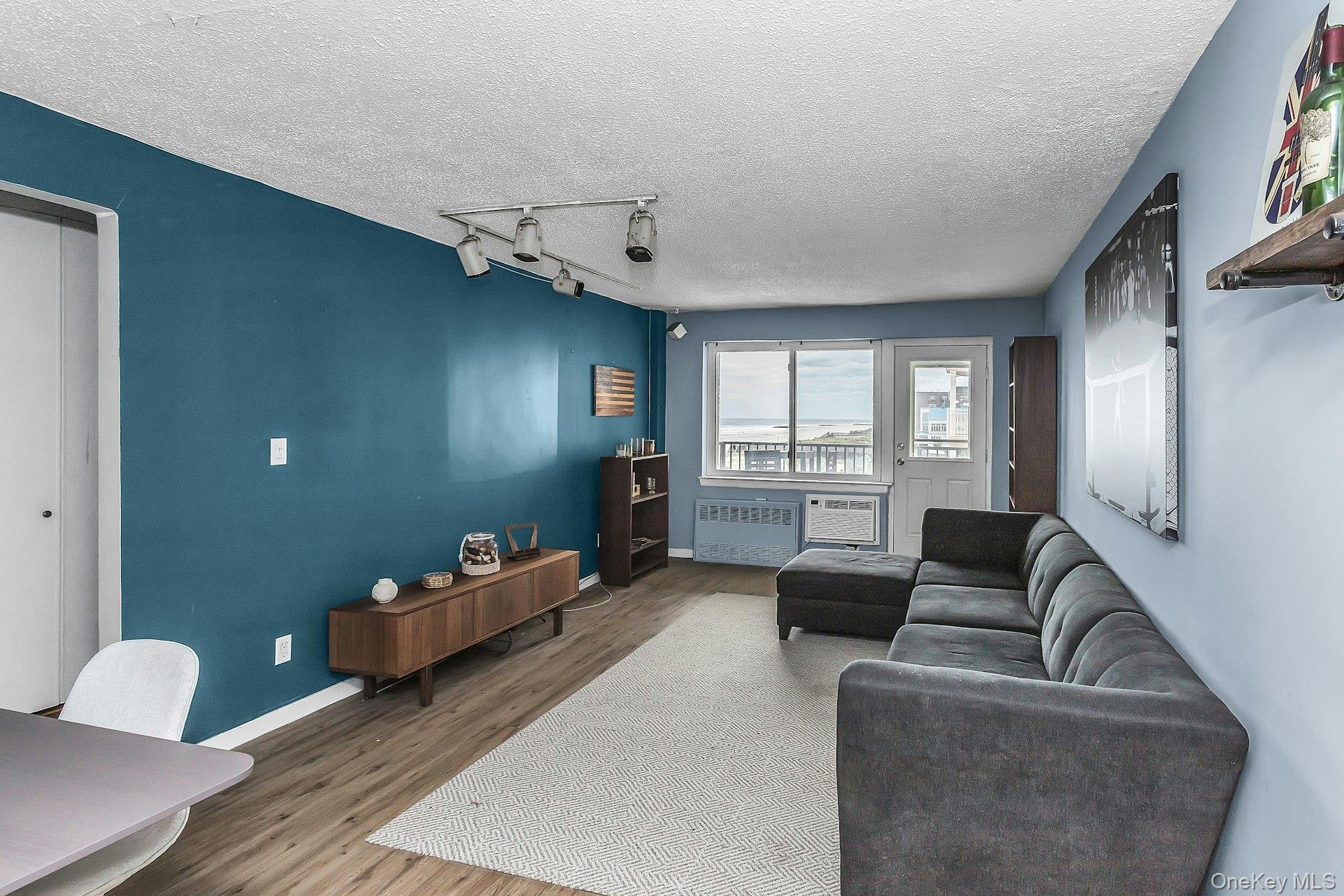 840 Shore Road 3 E Property Photo 6