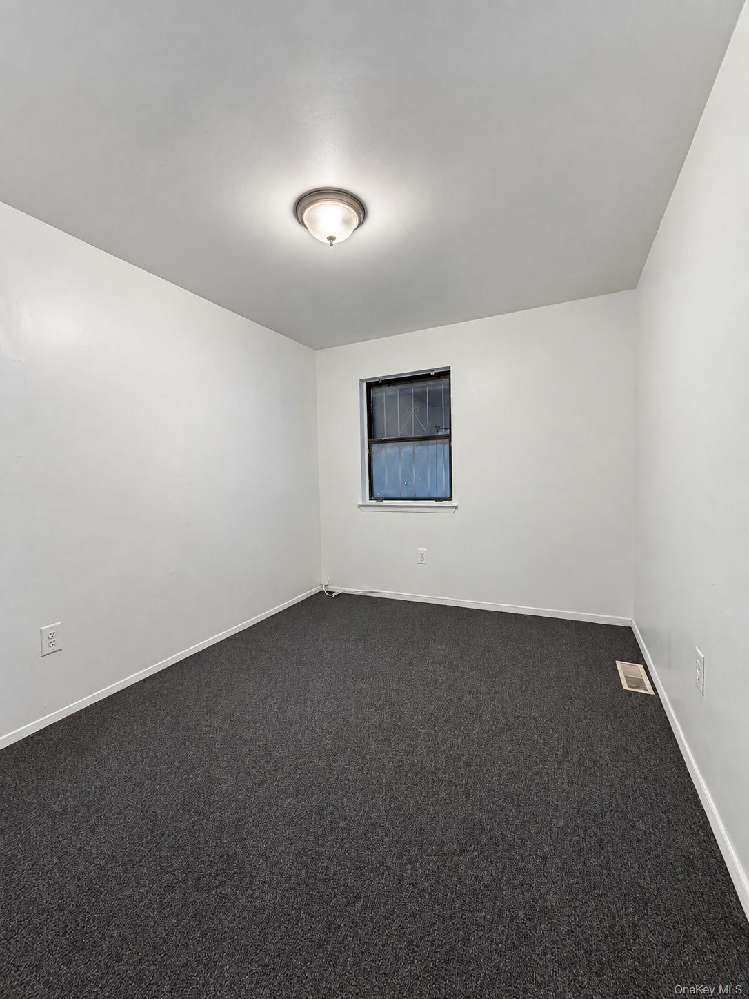 818 Trinity Avenue B Property Photo 12